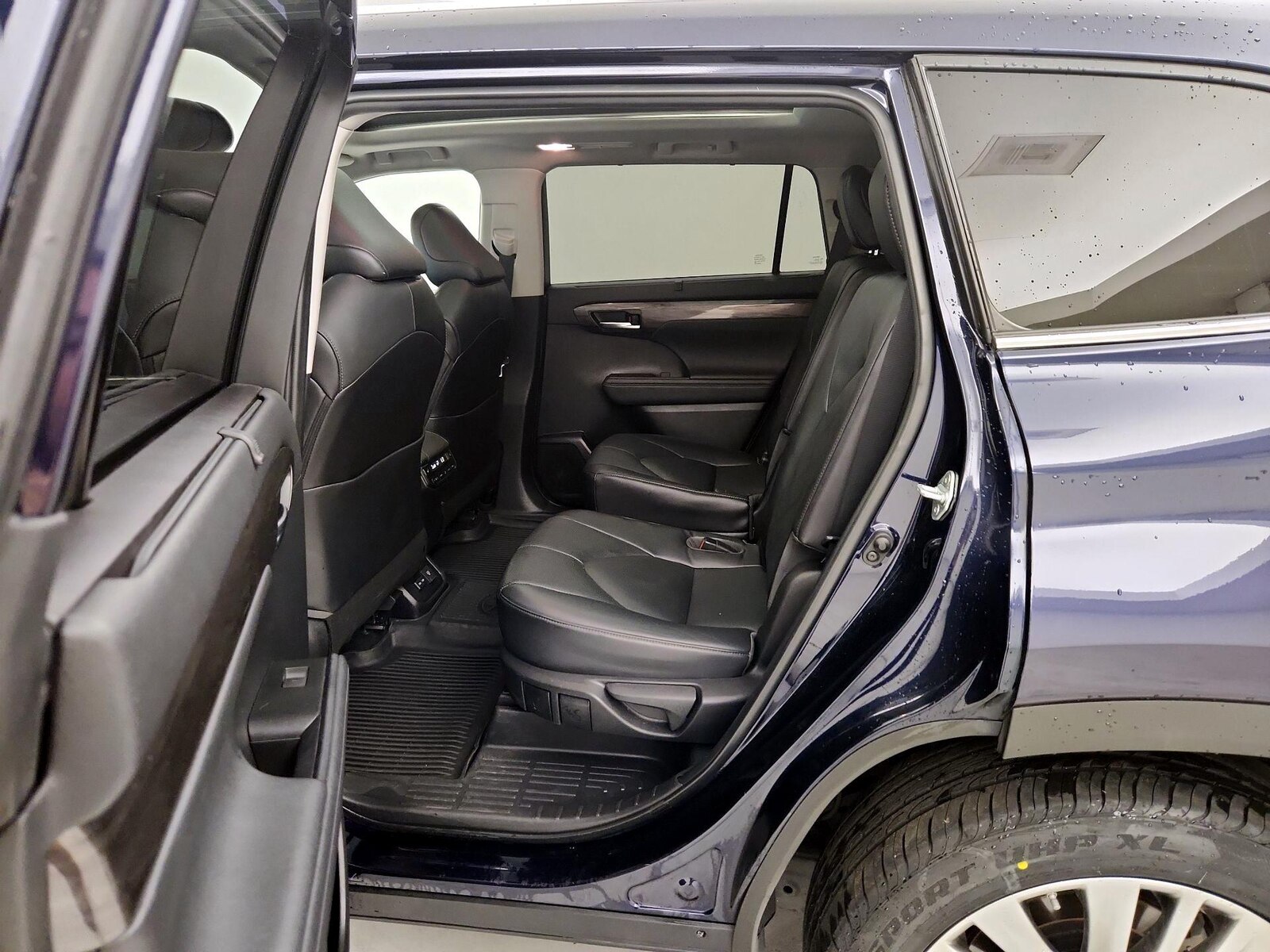Rear Air Conditioning