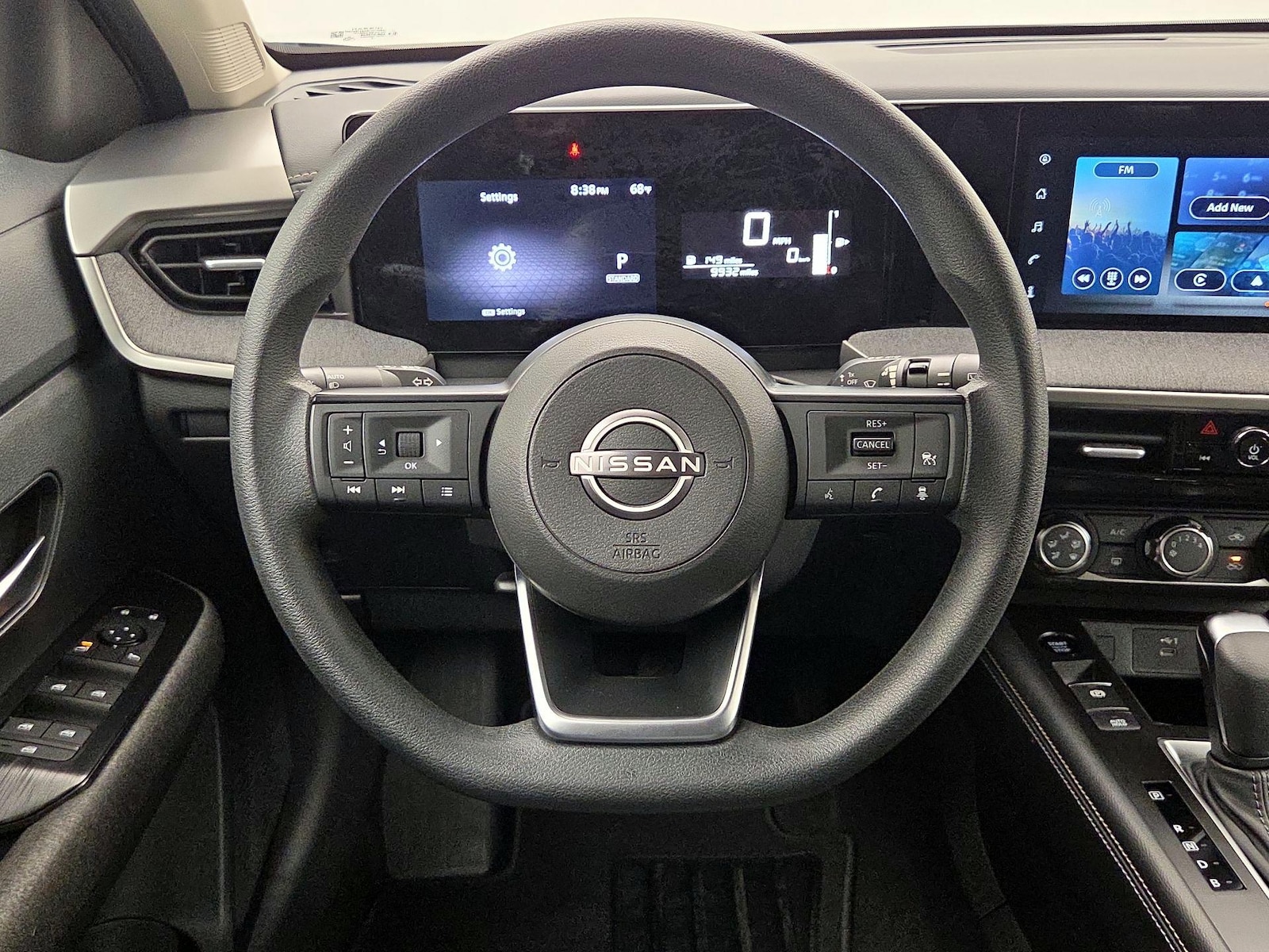 2025 Nissan Kicks SV AWD - Photo 11