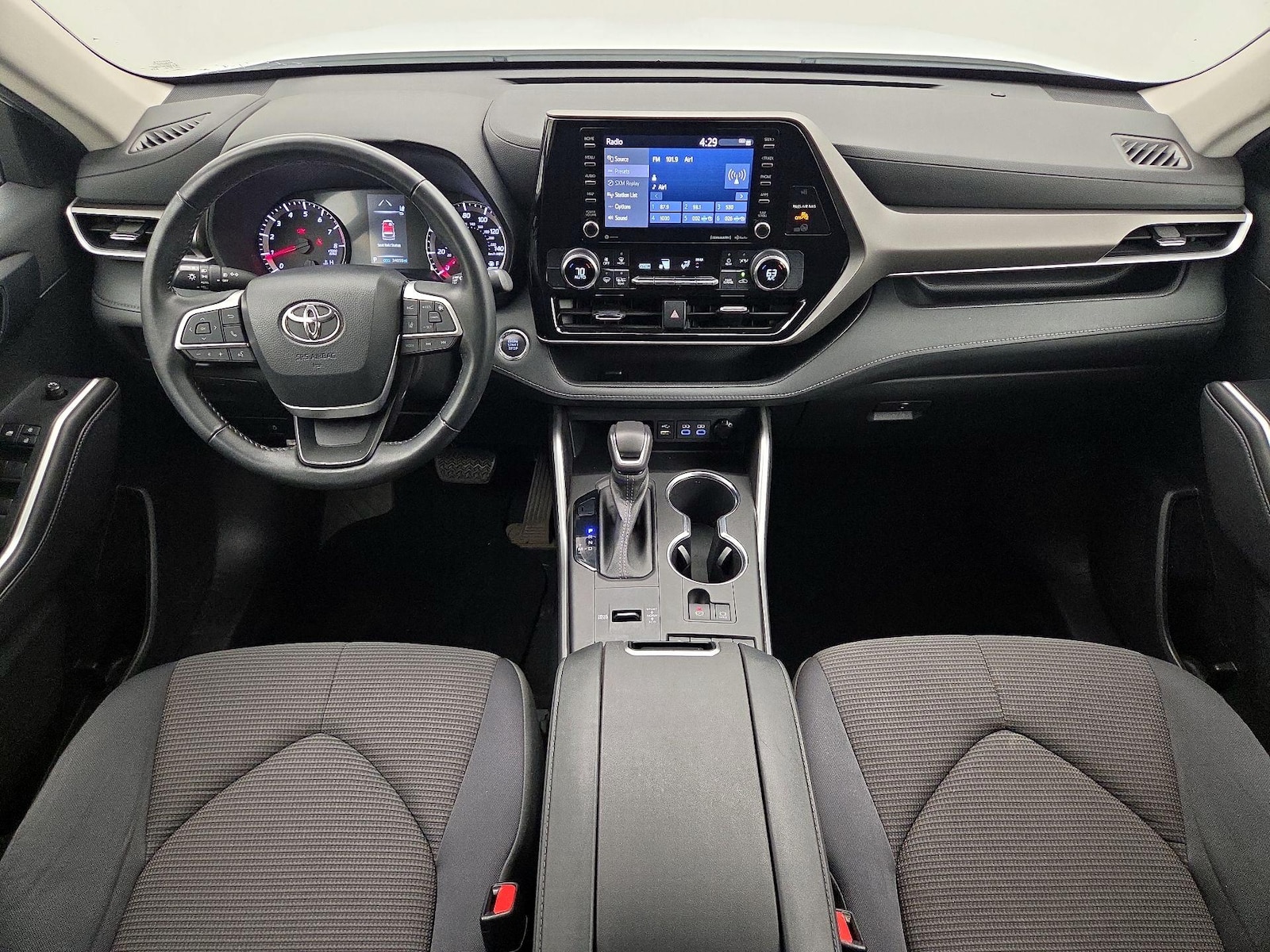 Apple CarPlay® & Android Auto™