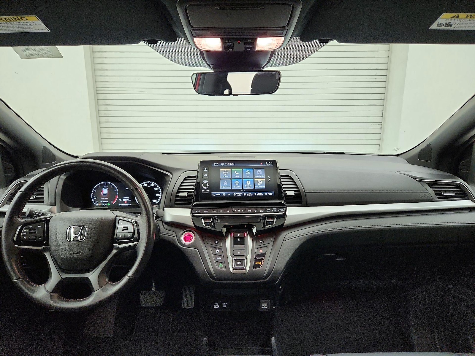 Apple CarPlay® & Android Auto™