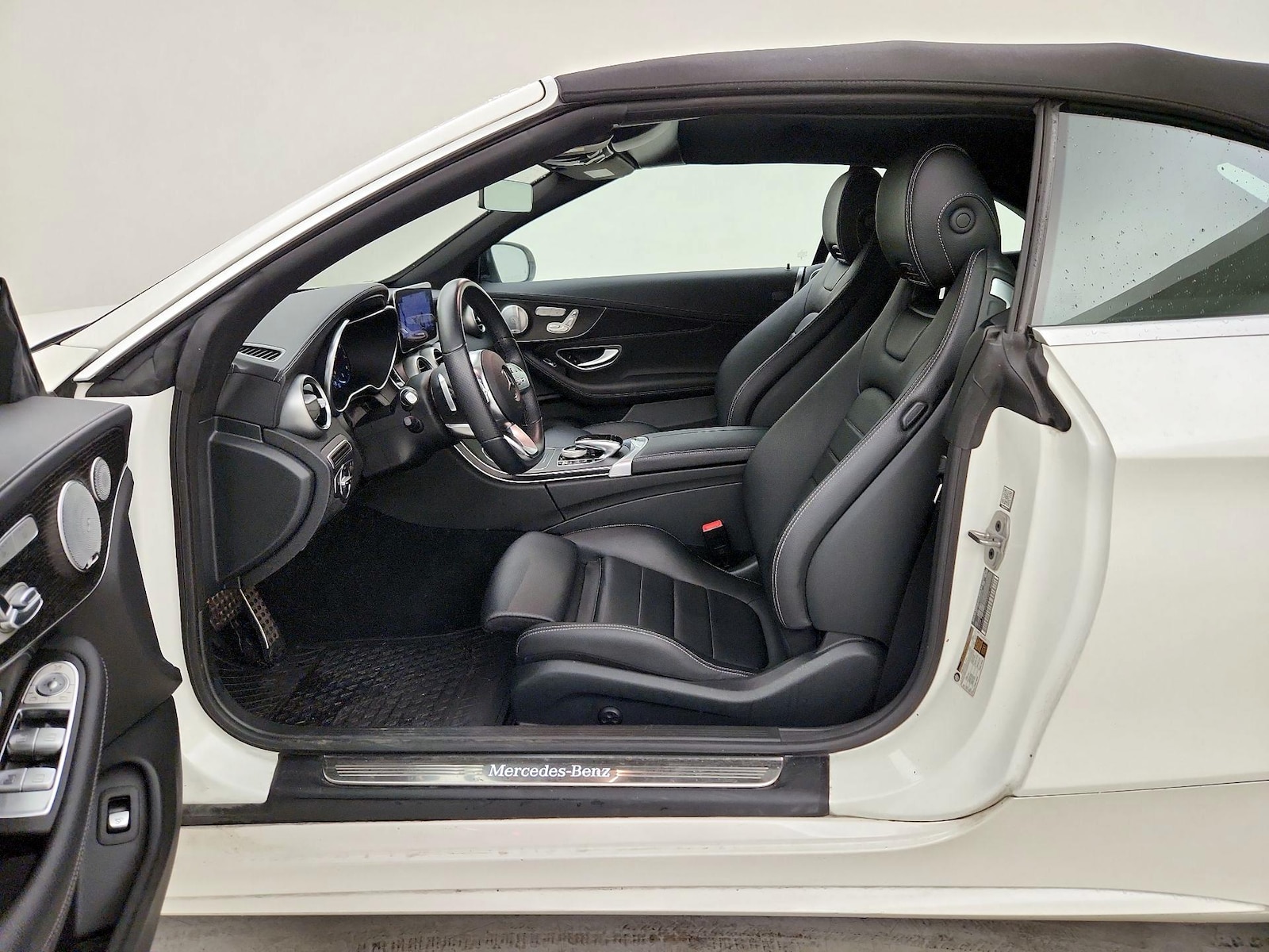 2023 Mercedes-Benz C-Class Cabriolet C 300 - Photo 12