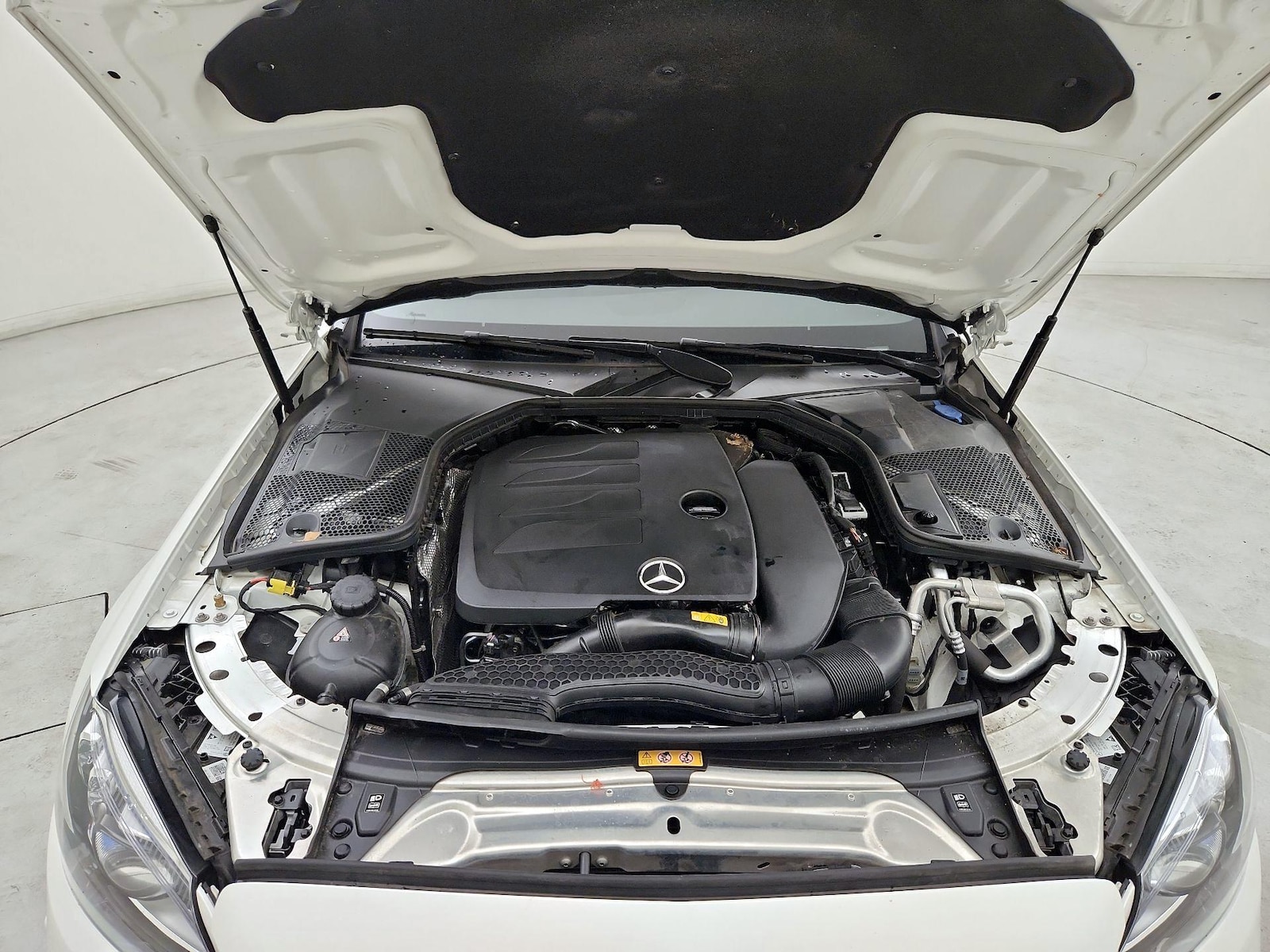 2023 Mercedes-Benz C-Class Cabriolet C 300 - Photo 23