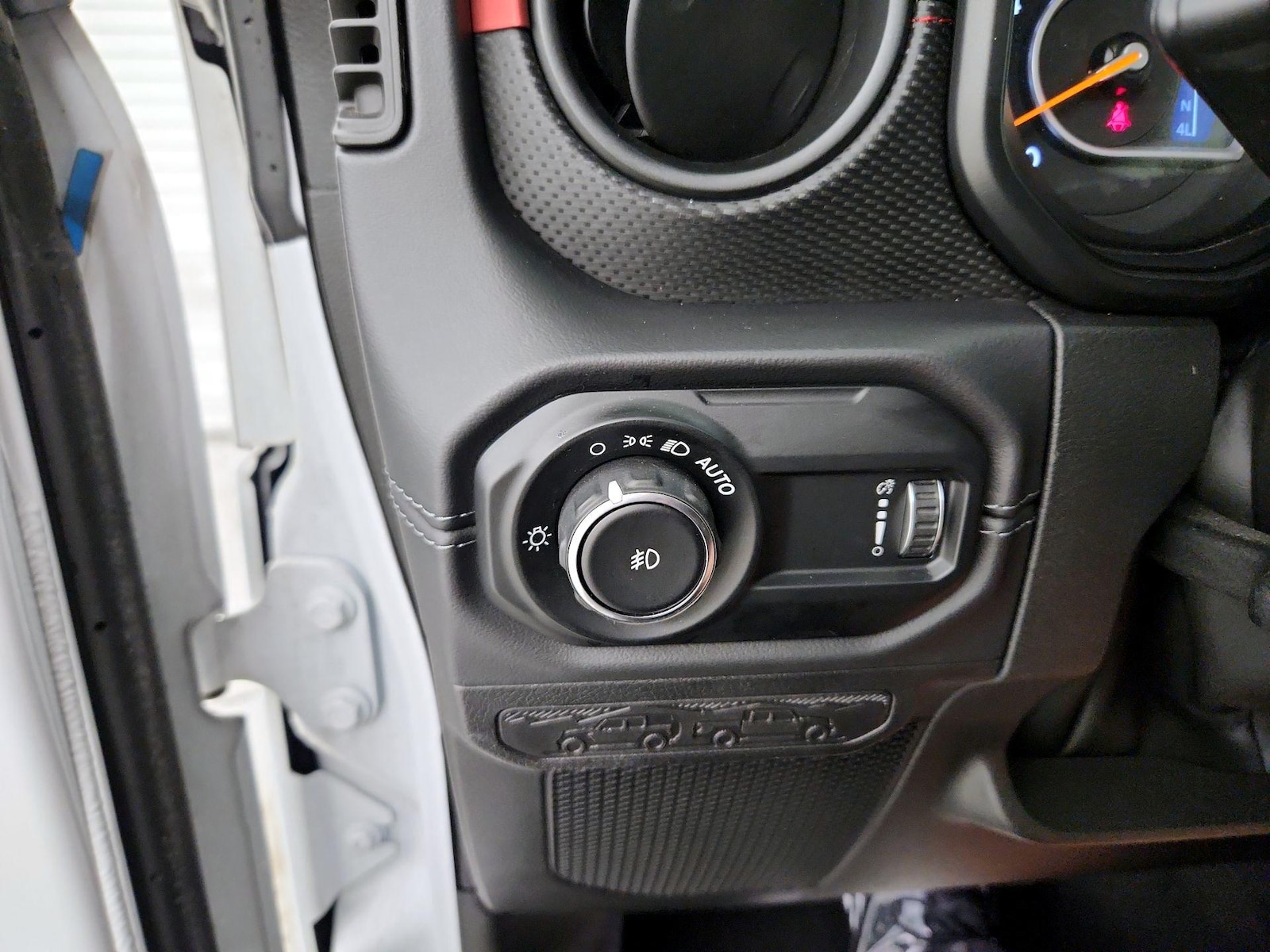 2025 Jeep Wrangler 4-Door Rubicon - Photo 14