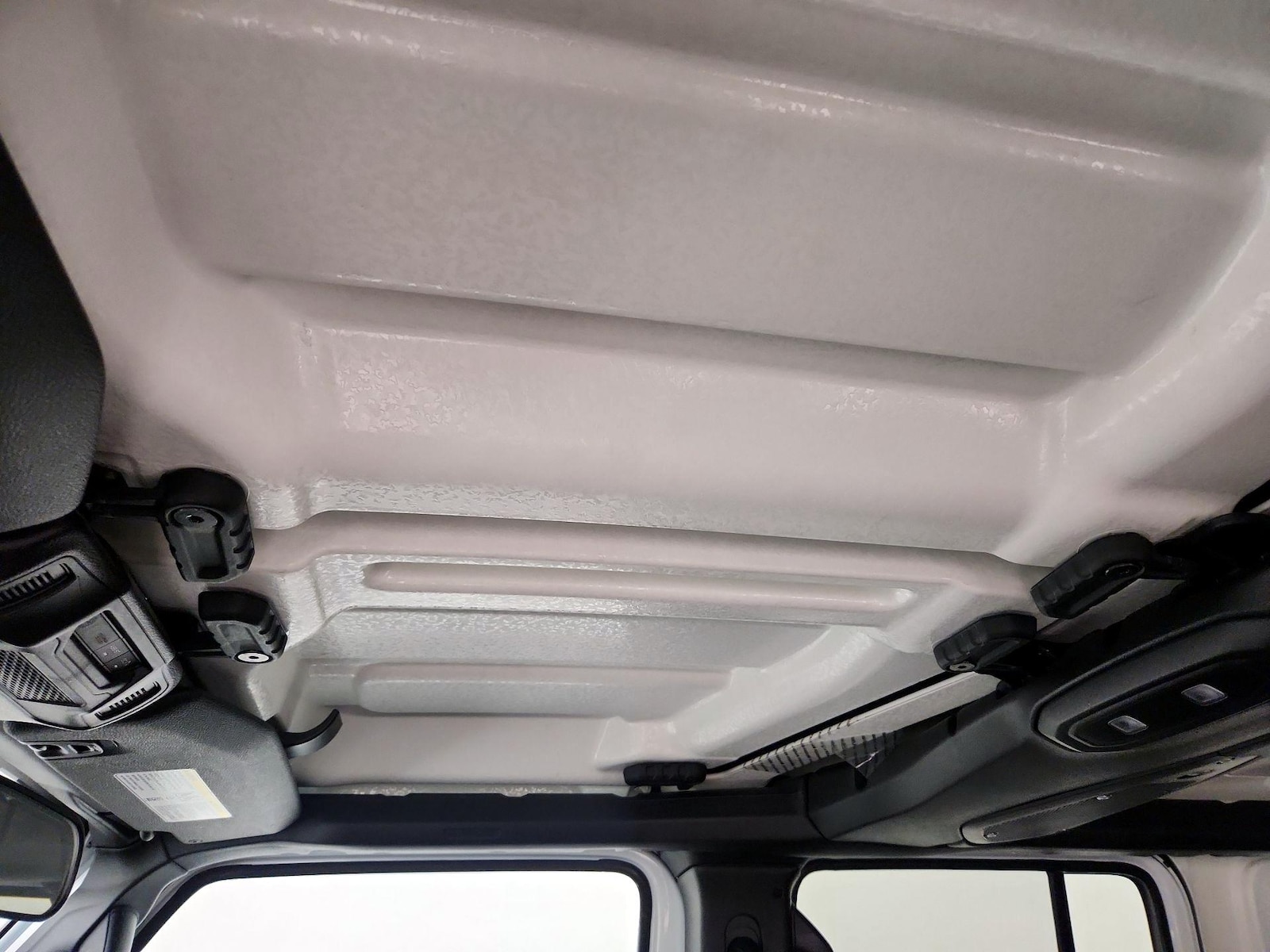 2025 Jeep Wrangler 4-Door Rubicon - Photo 20