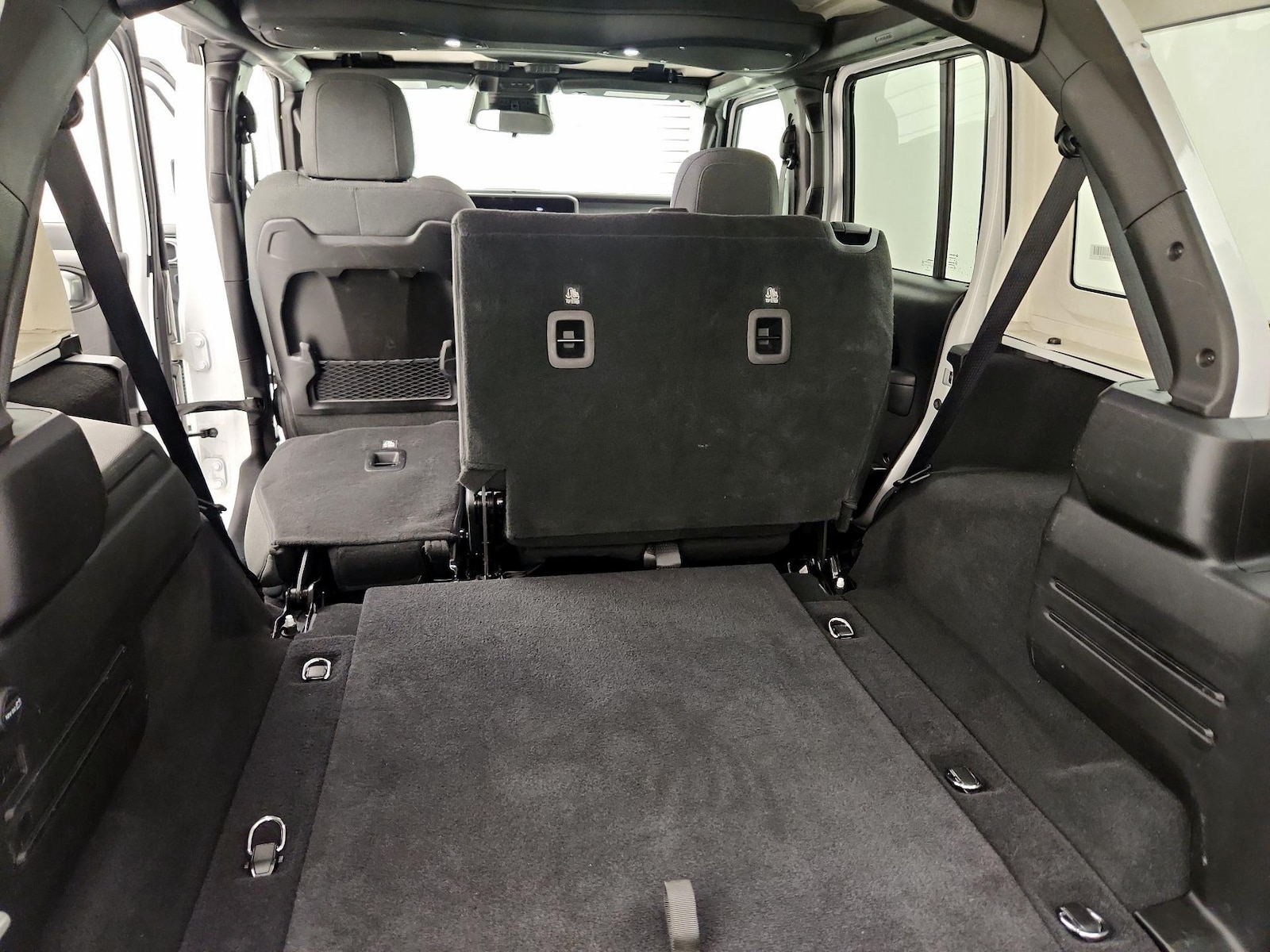 2025 Jeep Wrangler 4-Door Rubicon - Photo 23