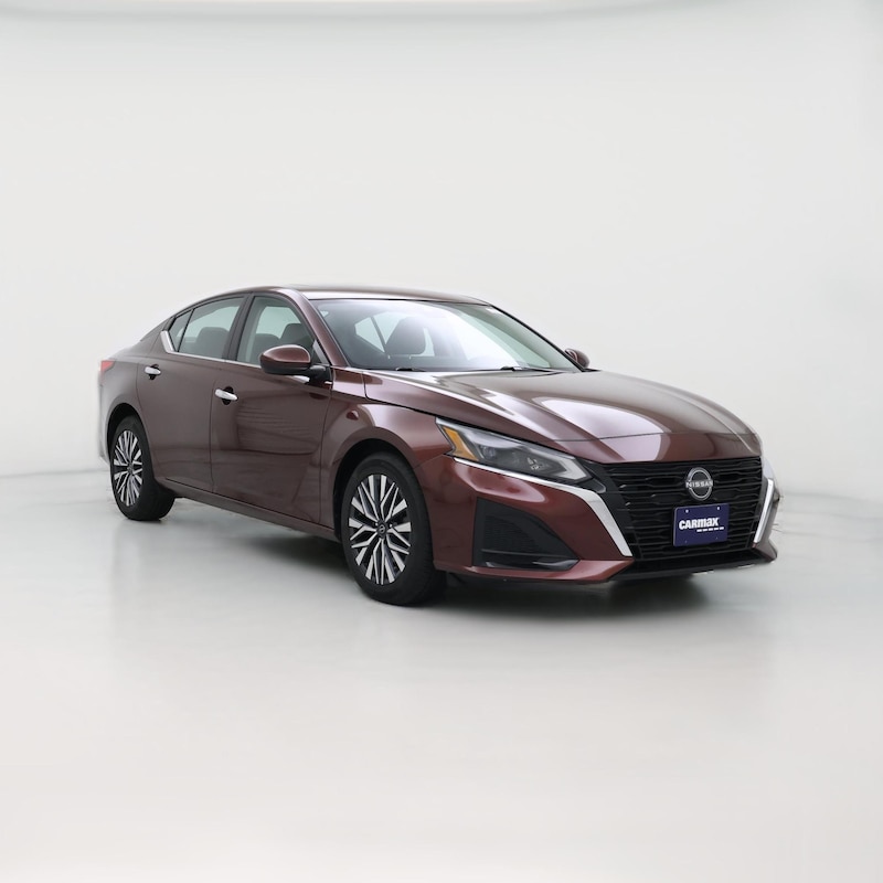2023 Nissan Altima SV