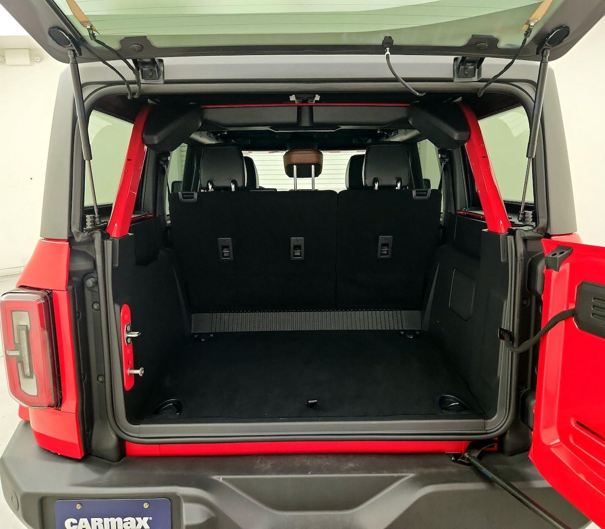 Trunk/Cargo (Seats Up)