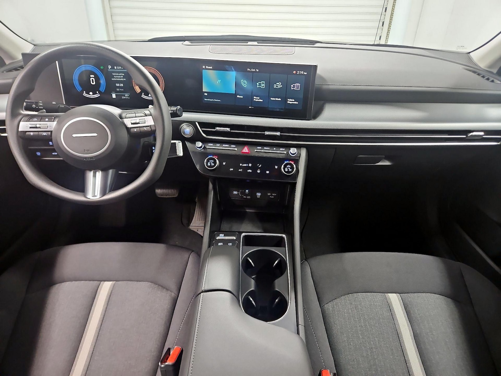 Apple CarPlay® & Android Auto™