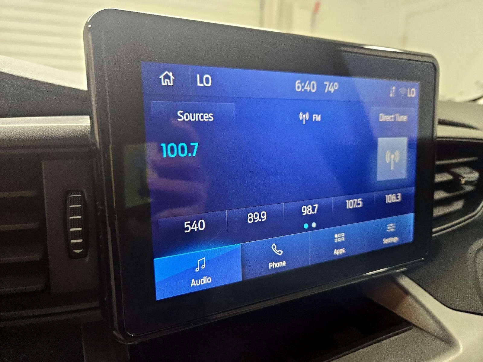 2022 Ford Explorer Base - Photo 16