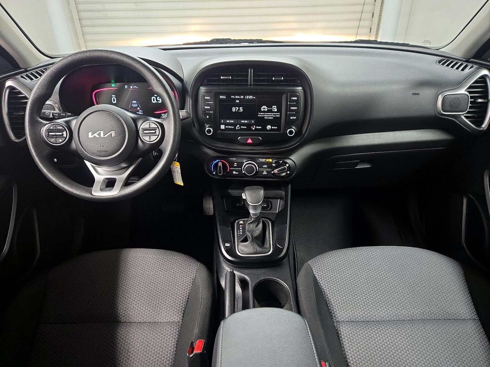 Apple CarPlay® & Android Auto™