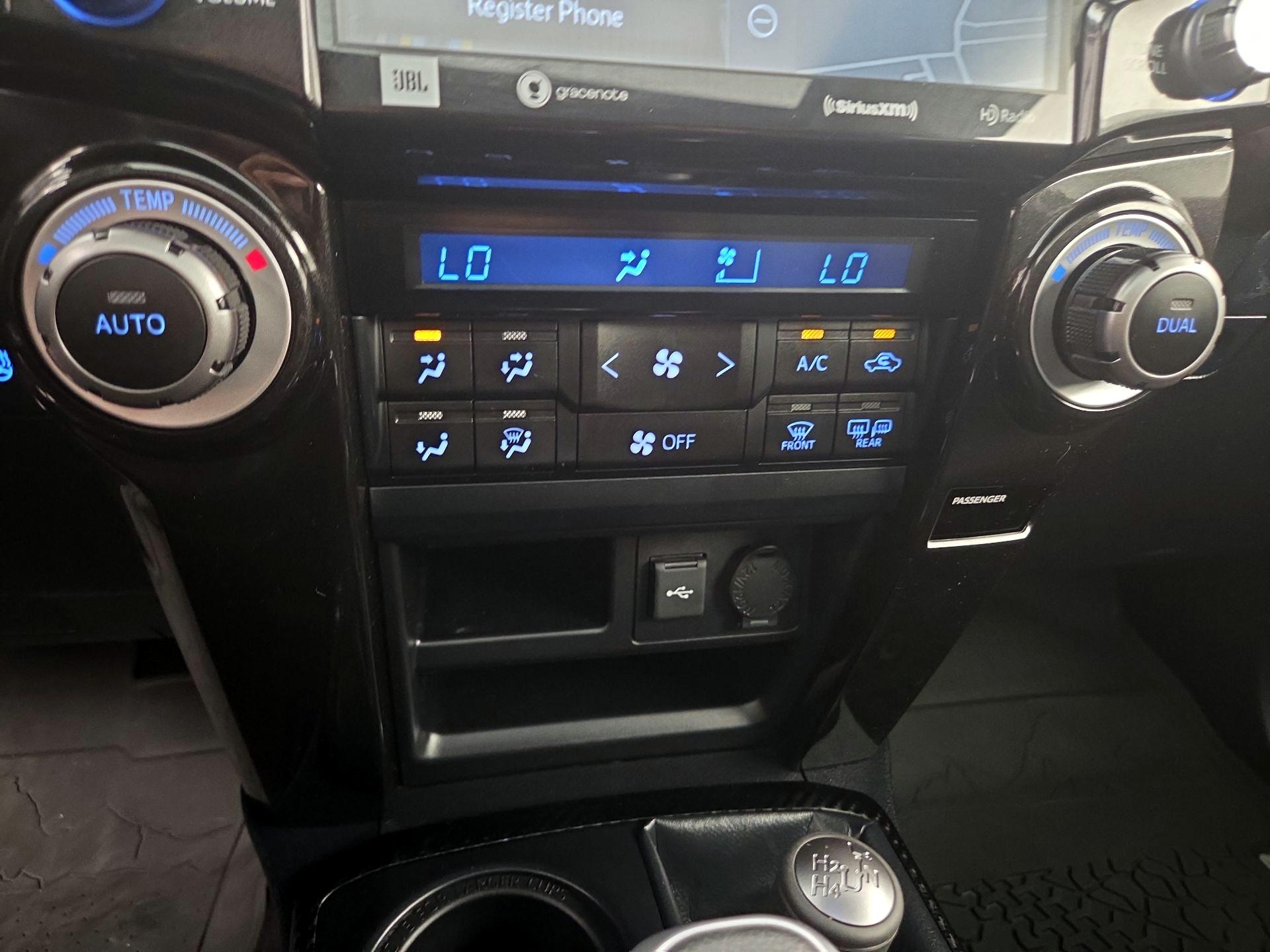 Thumbnail: 2024 Toyota 4Runner - 17