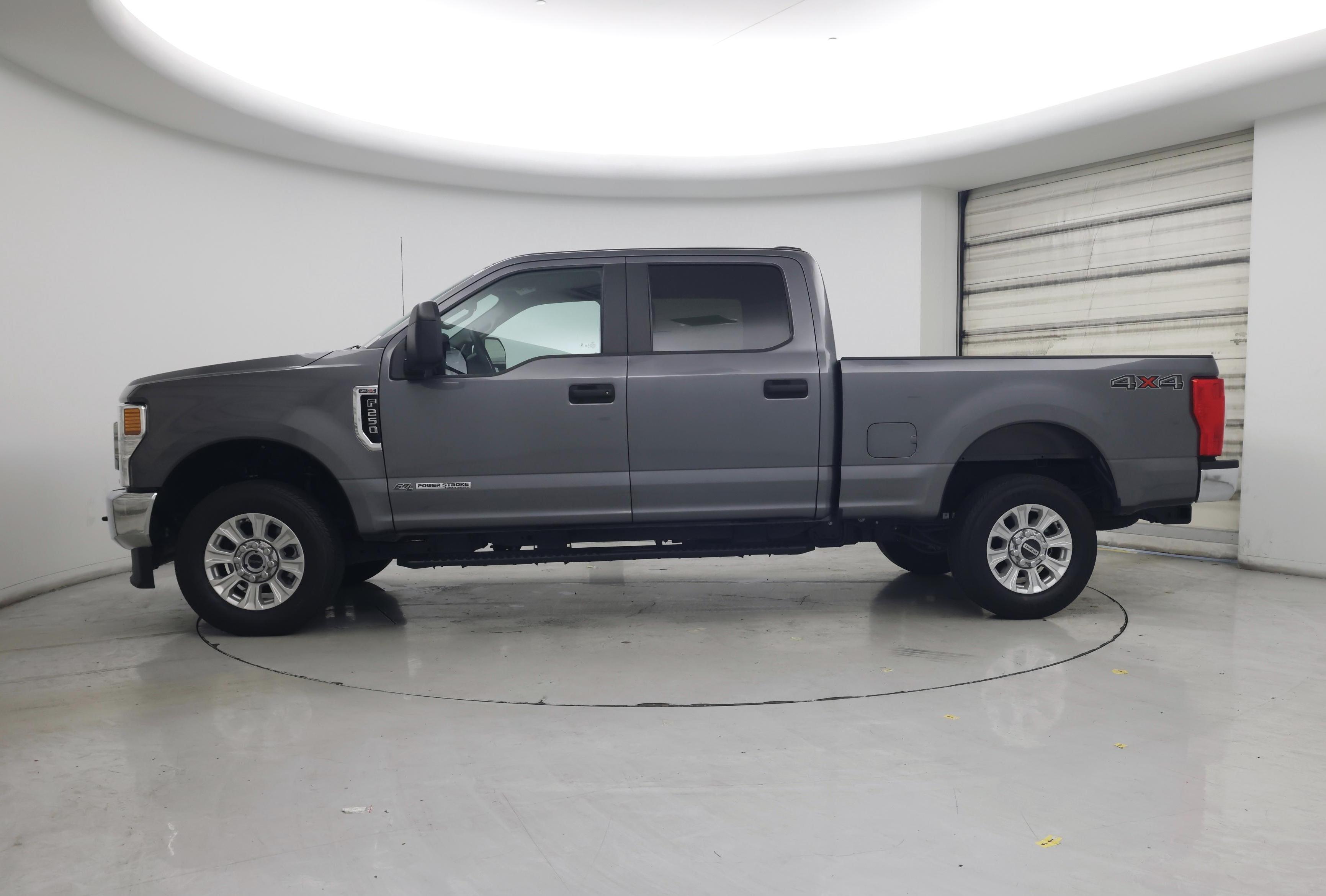 Thumbnail: 2021 Ford F-250 - 3