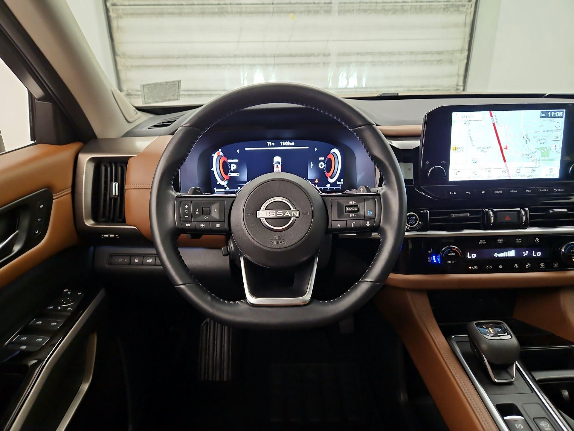 Thumbnail: 2023 Nissan Pathfinder - 10