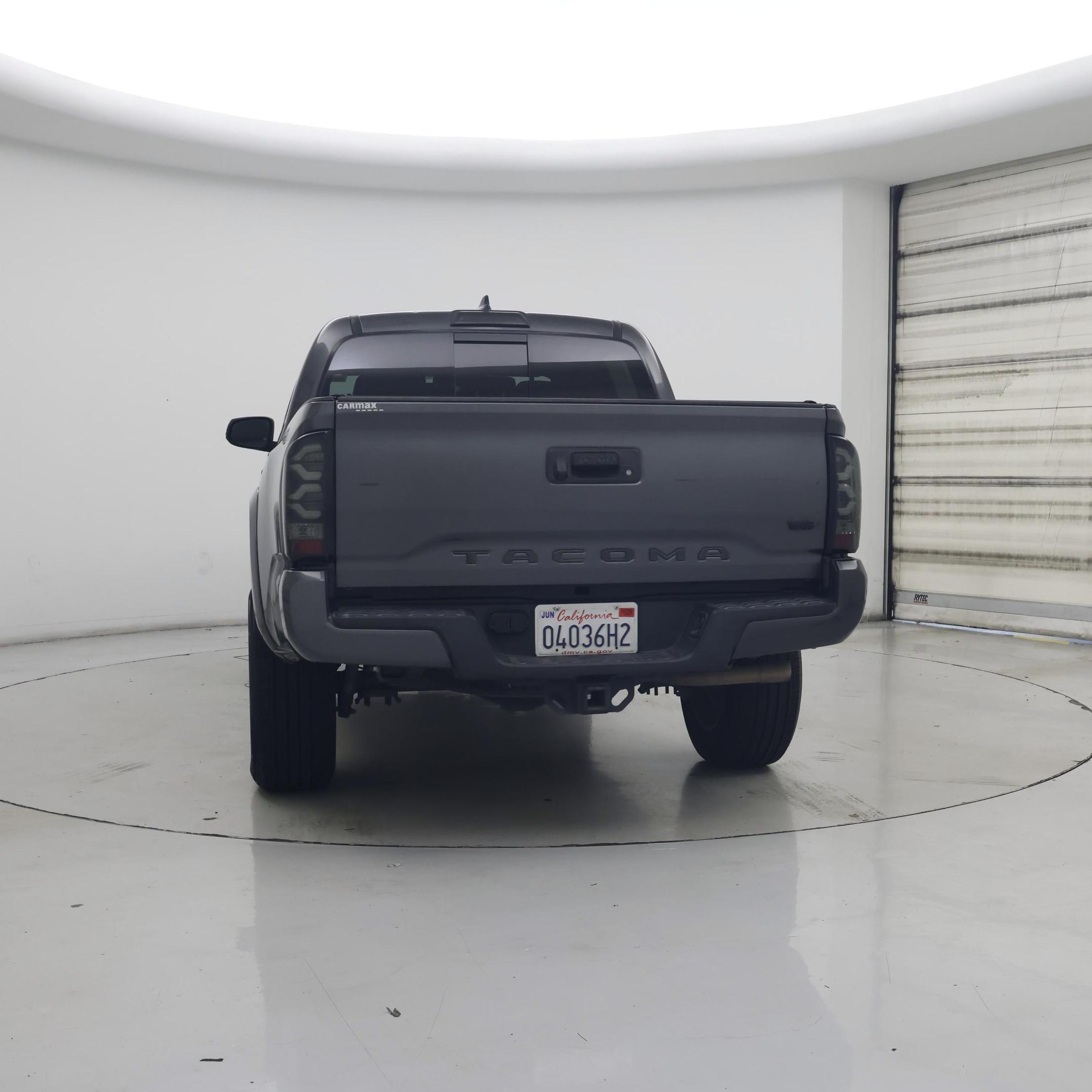 Thumbnail: 2018 Toyota Tacoma - 6
