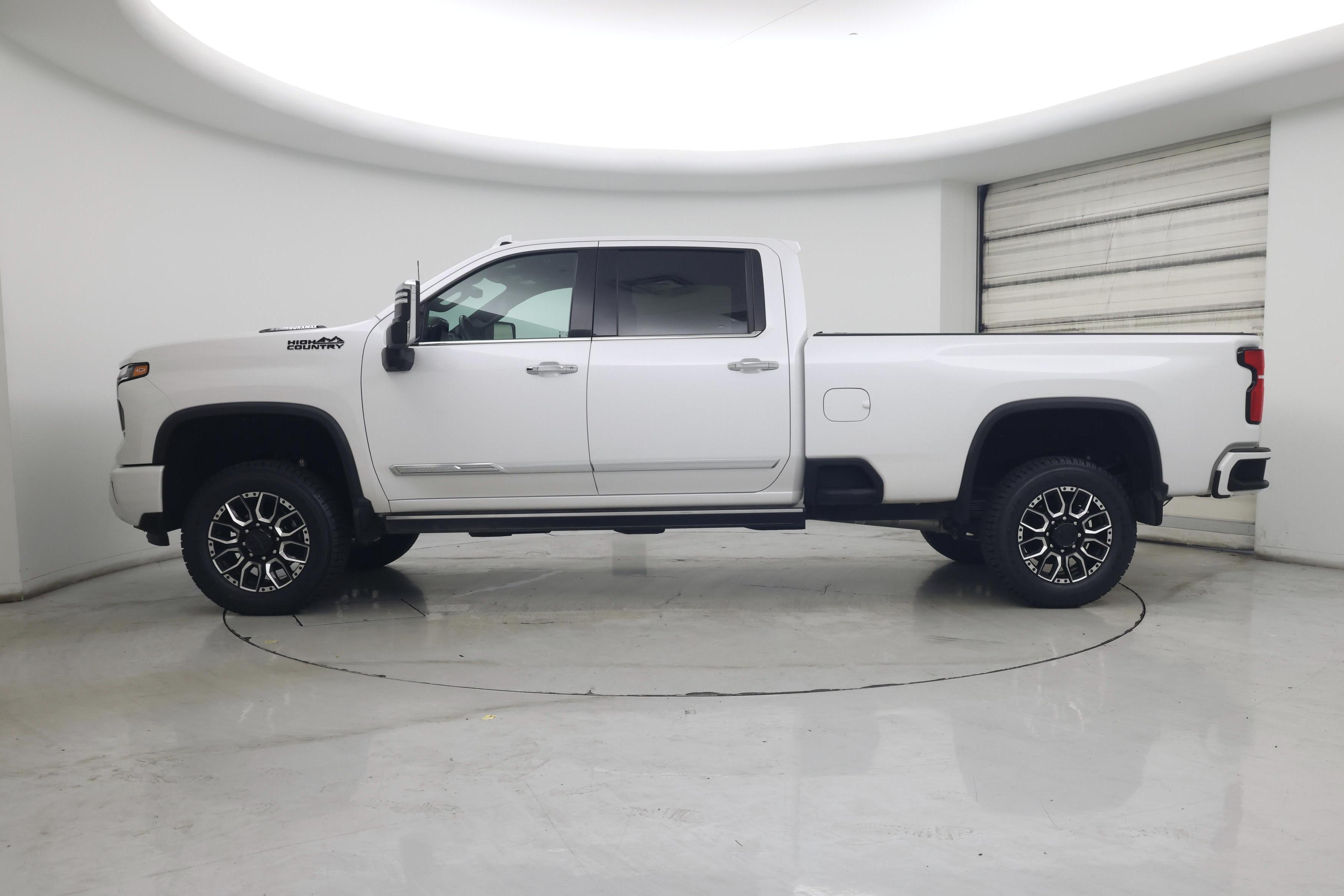 Thumbnail: 2024 Chevrolet Silverado 3500 - 3