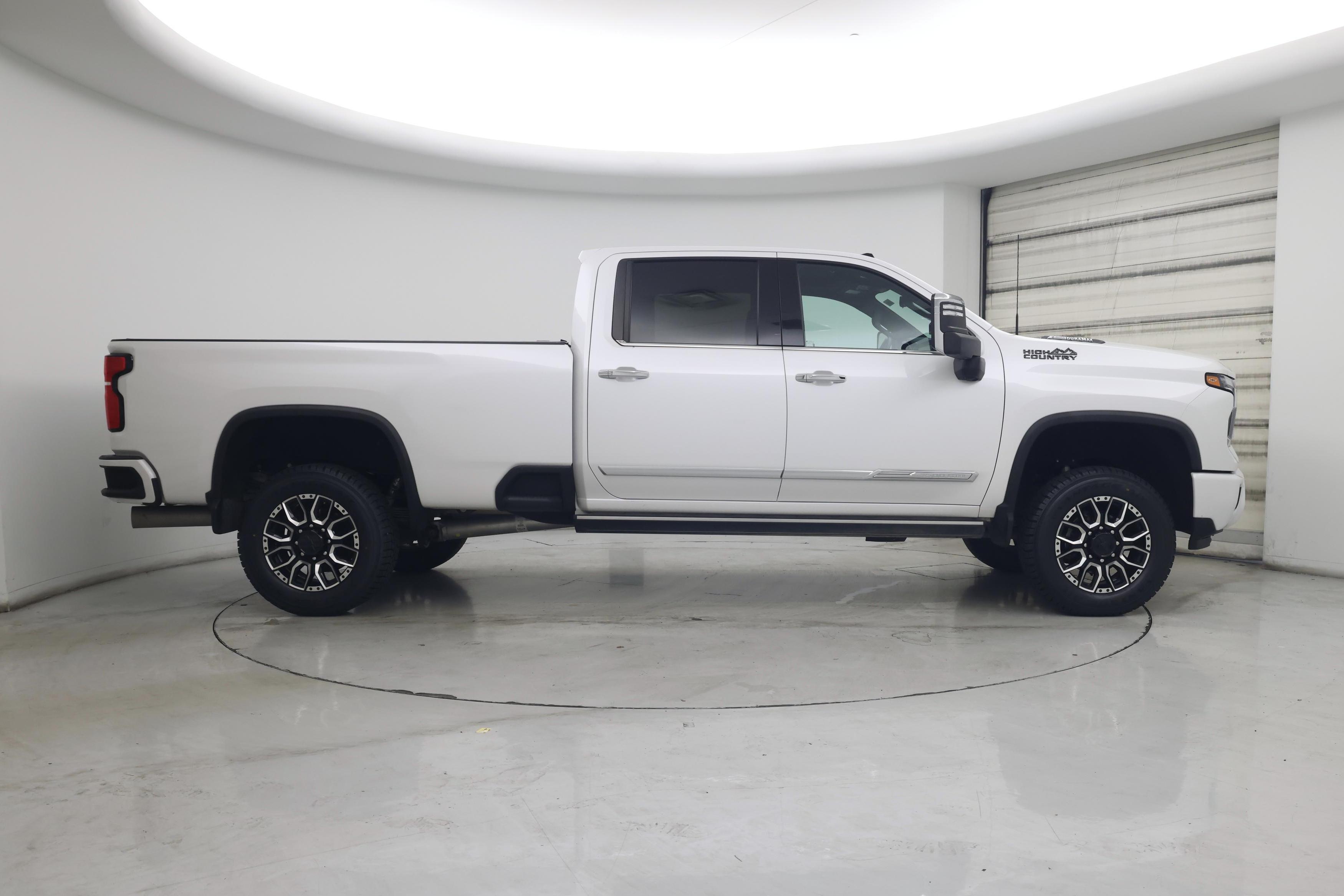 Thumbnail: 2024 Chevrolet Silverado 3500 - 7