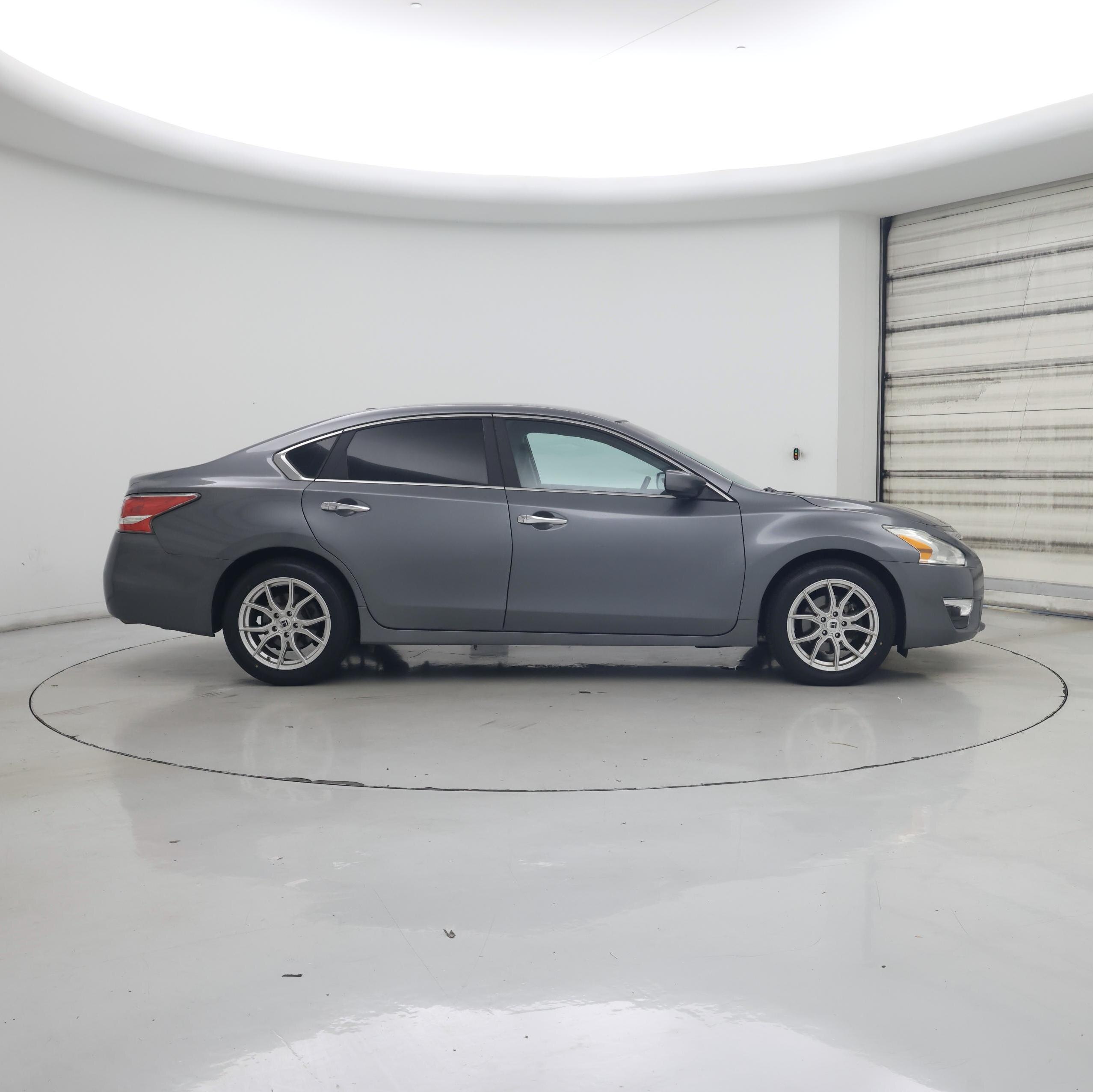 Thumbnail: 2015 Nissan Altima - 7