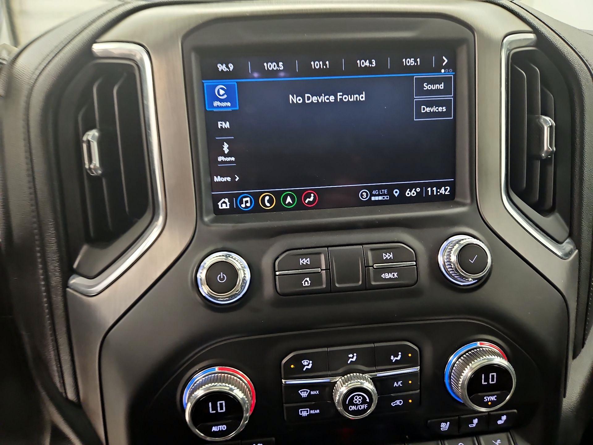 Thumbnail: 2022 GMC Sierra 2500 - 16
