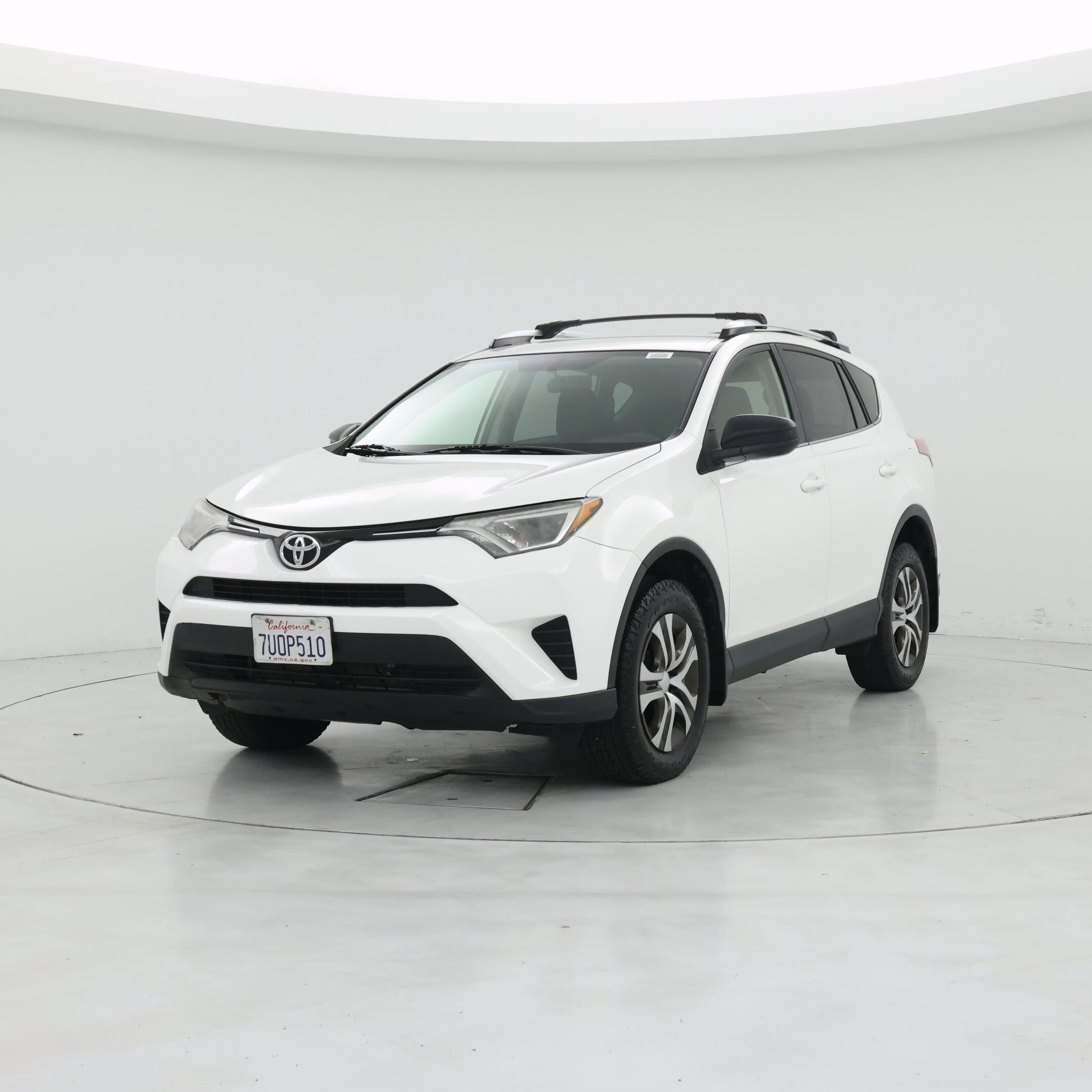 Thumbnail: 2016 Toyota RAV4 - 4