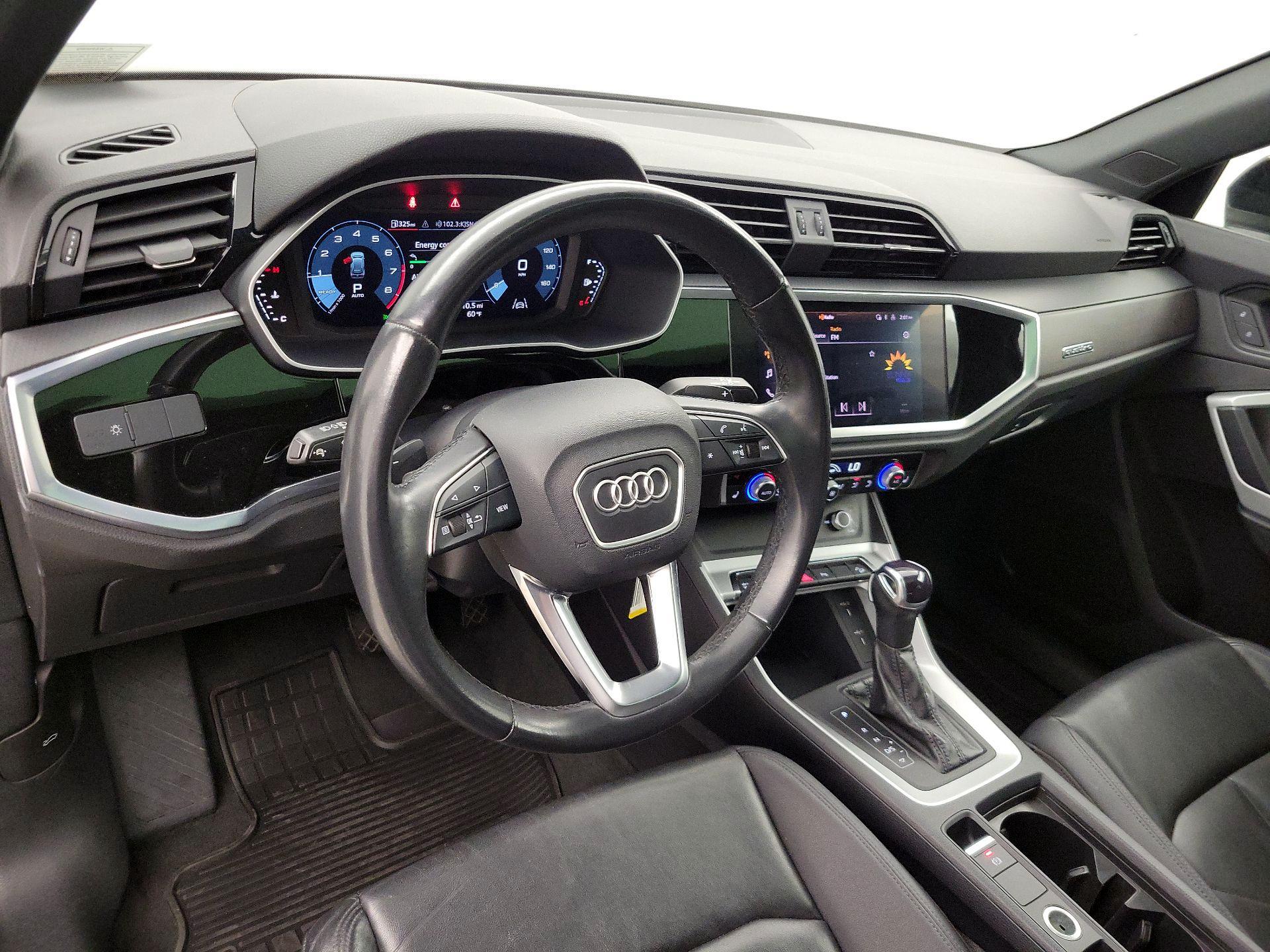 Thumbnail: 2022 Audi Q3 - 9