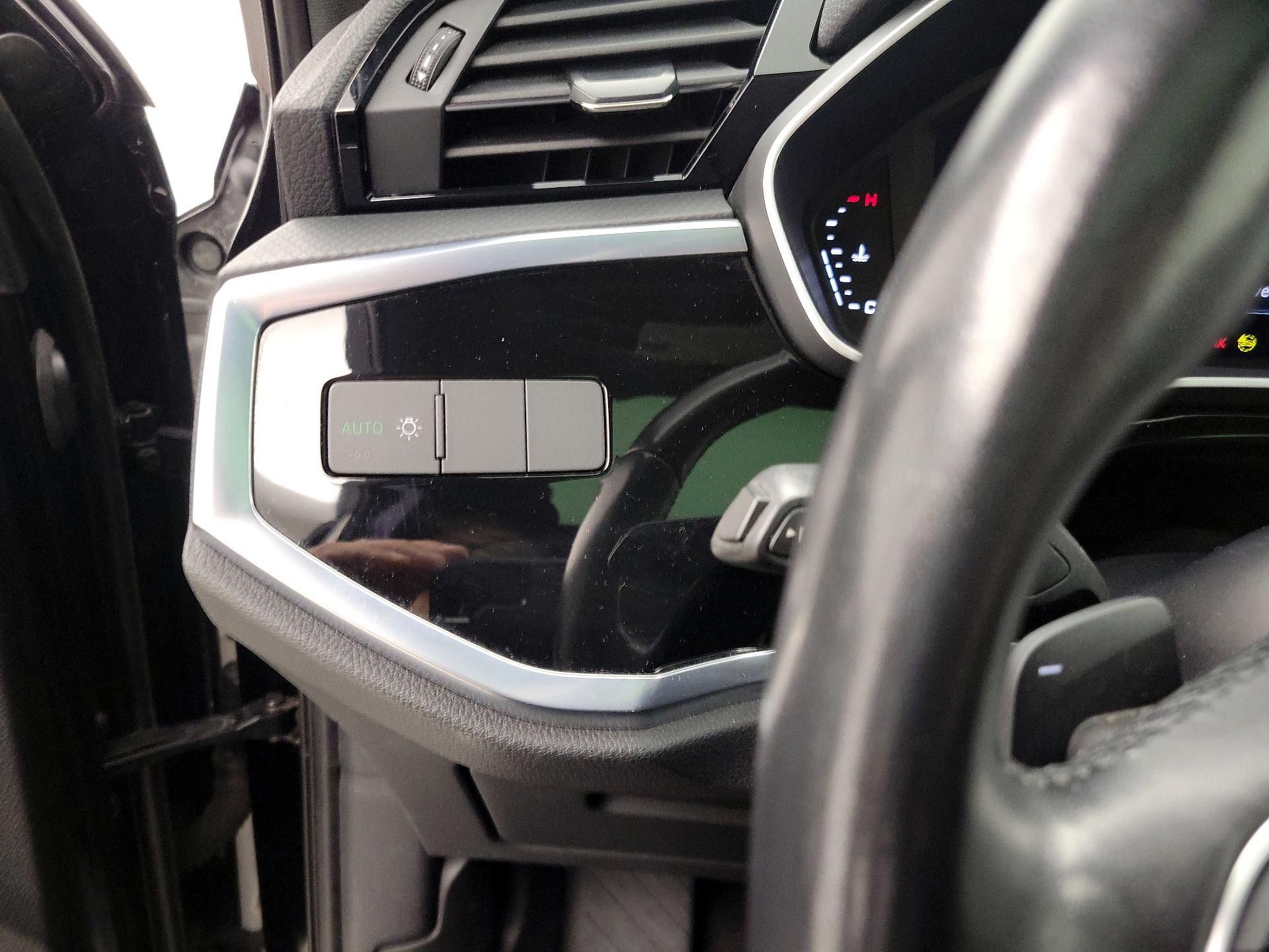 Thumbnail: 2022 Audi Q3 - 13