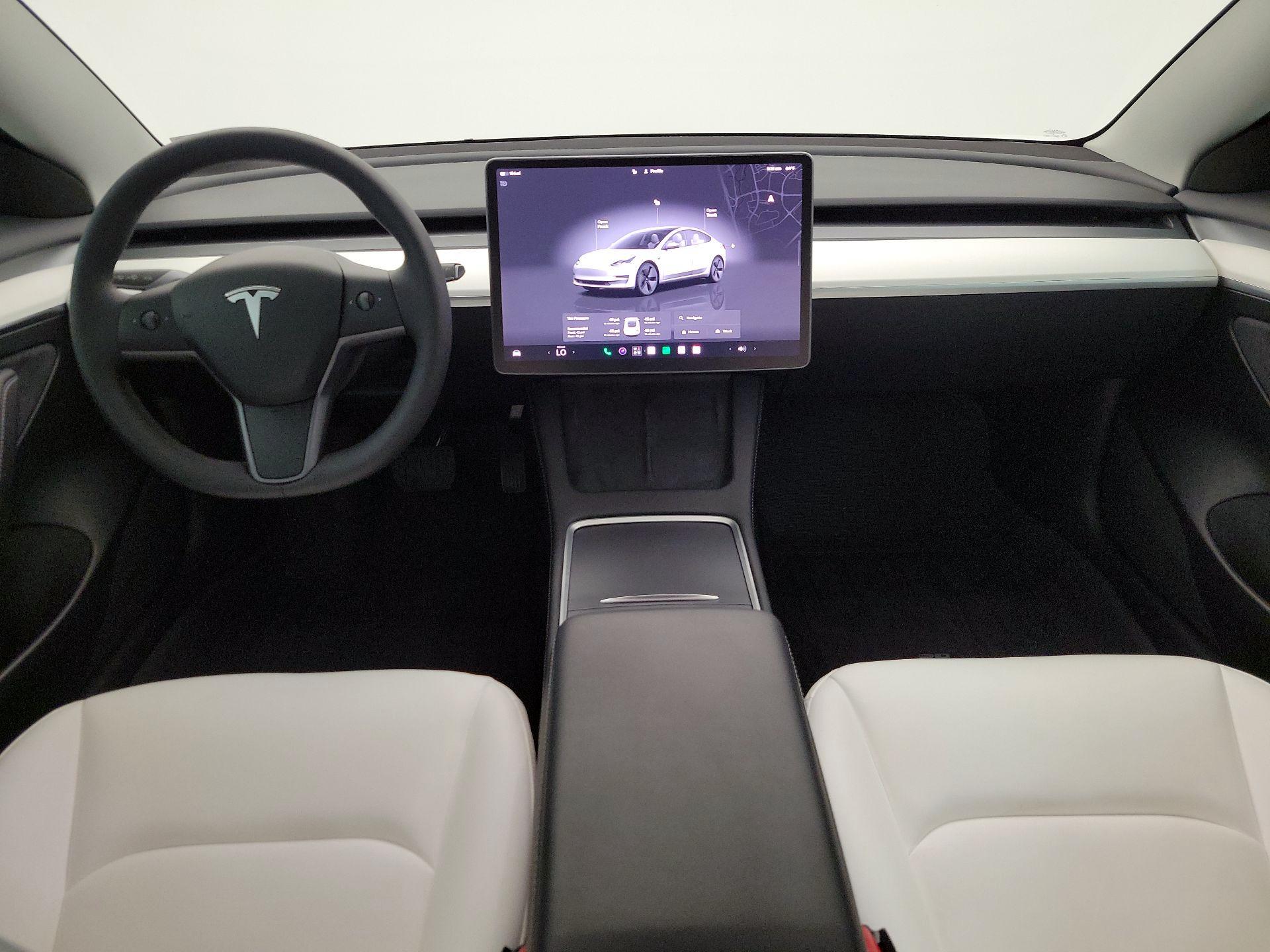 Thumbnail: 2023 Tesla Model 3 - 9