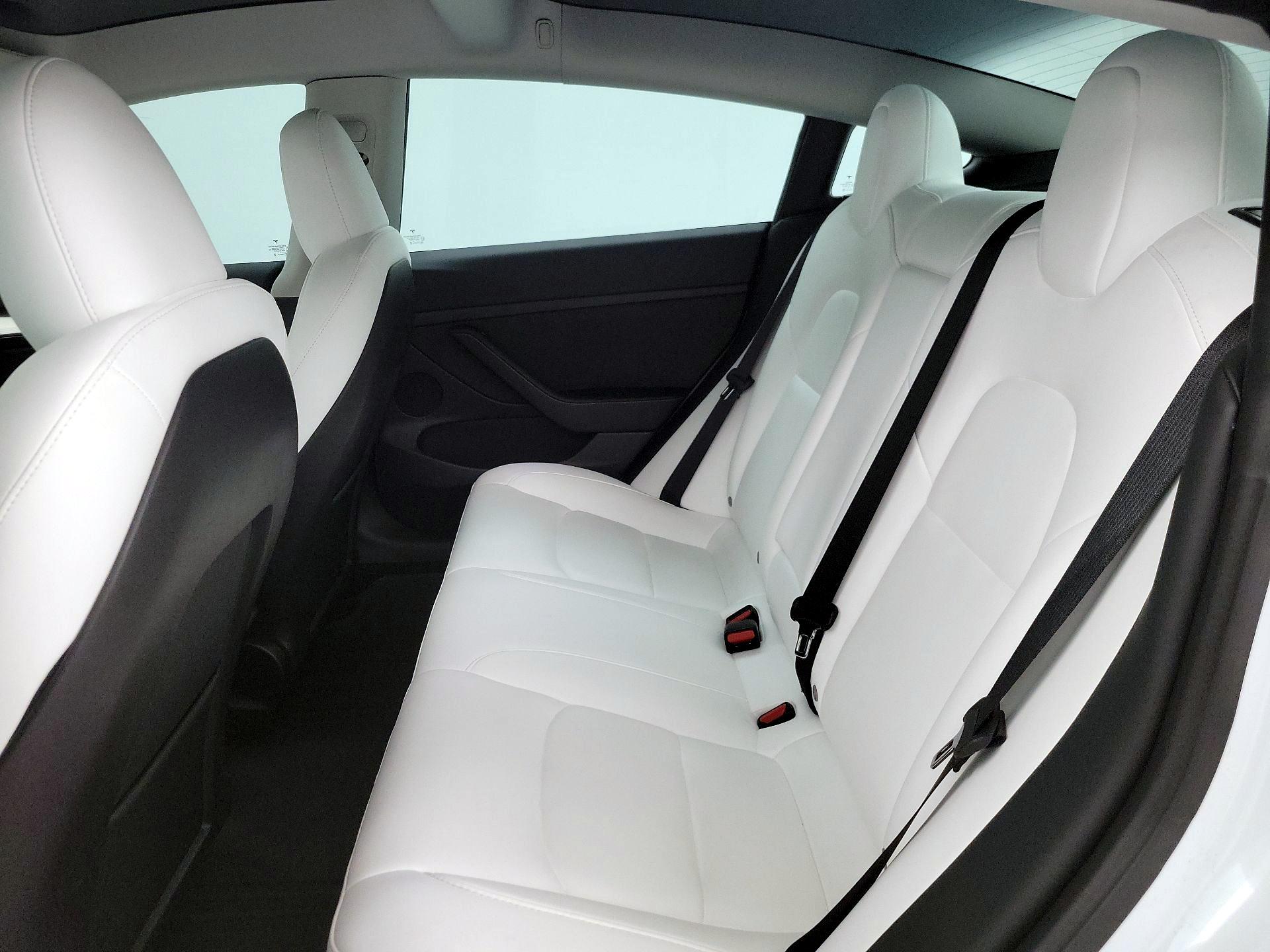 Thumbnail: 2023 Tesla Model 3 - 18