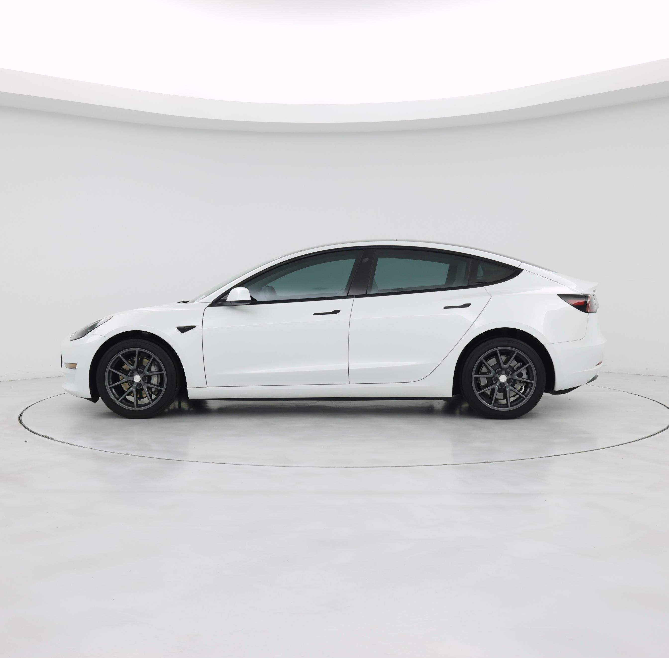 Thumbnail: 2023 Tesla Model 3 - 3