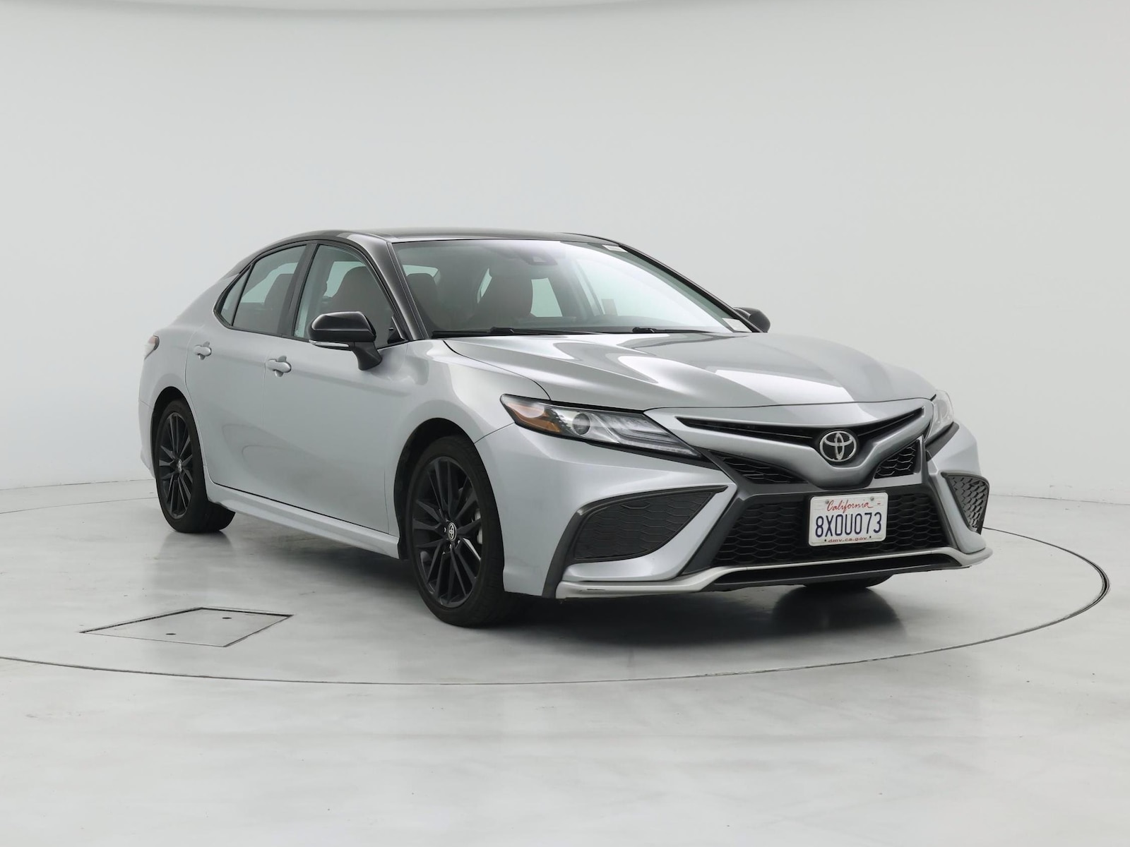 2021 Toyota Camry XSE - Photo 2