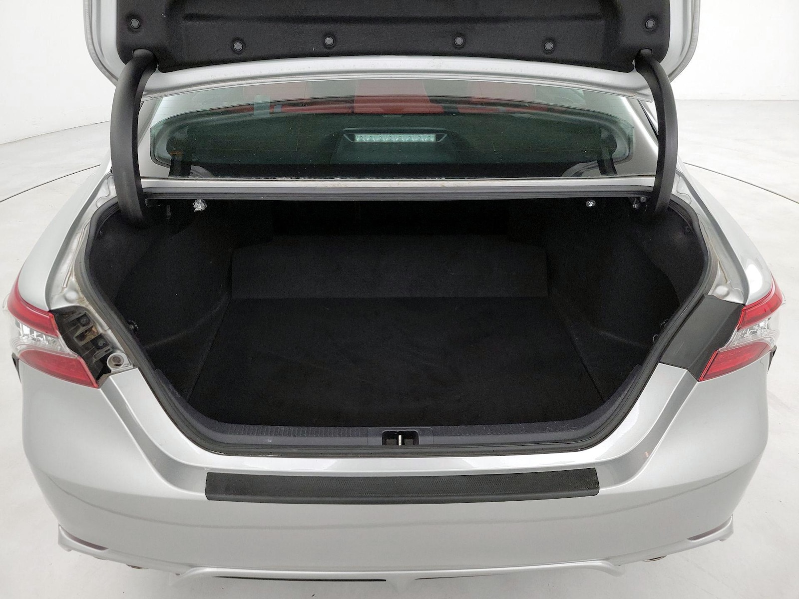 2021 Toyota Camry XSE - Photo 21
