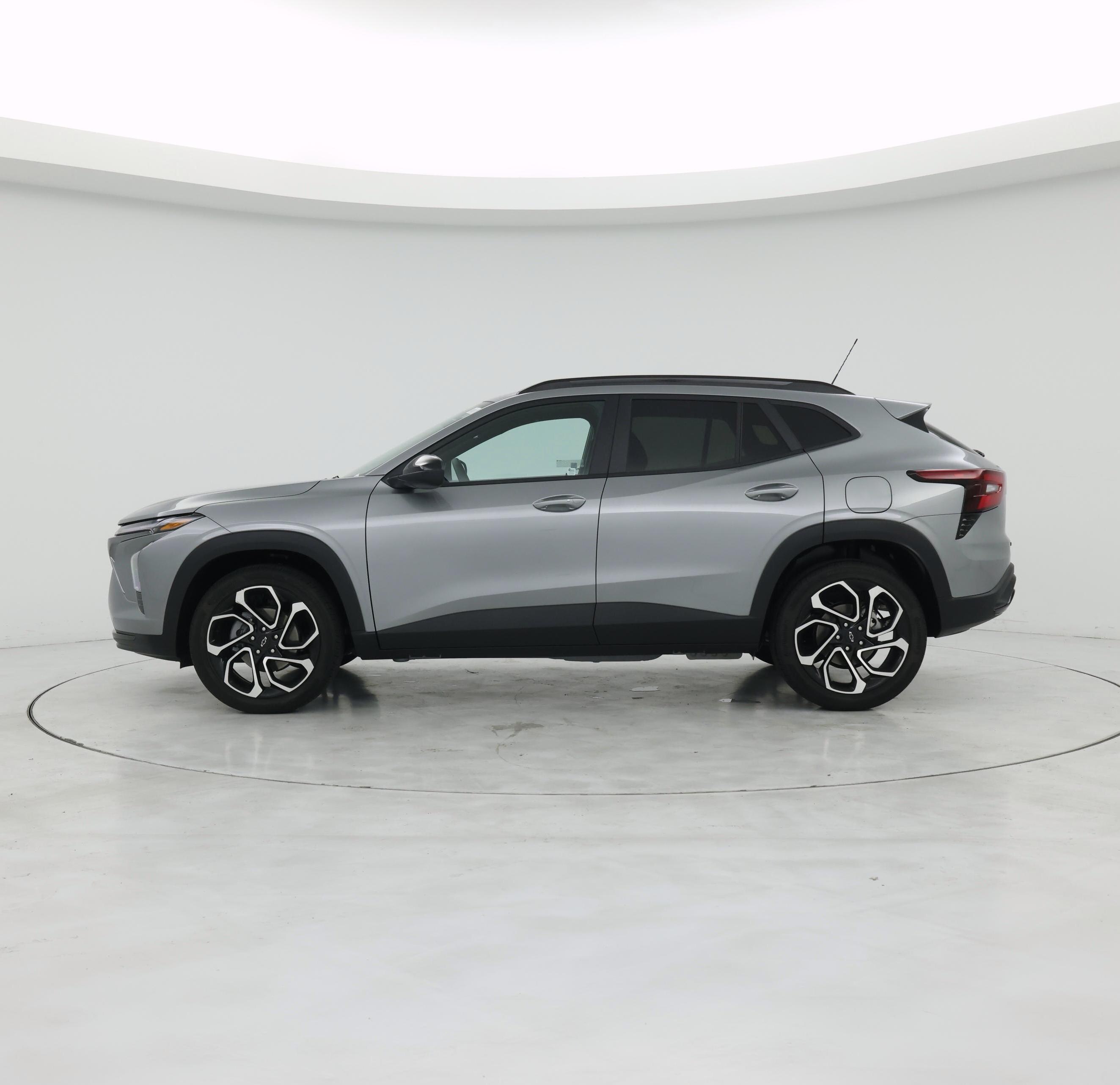 Thumbnail: 2025 Chevrolet Trax - 3