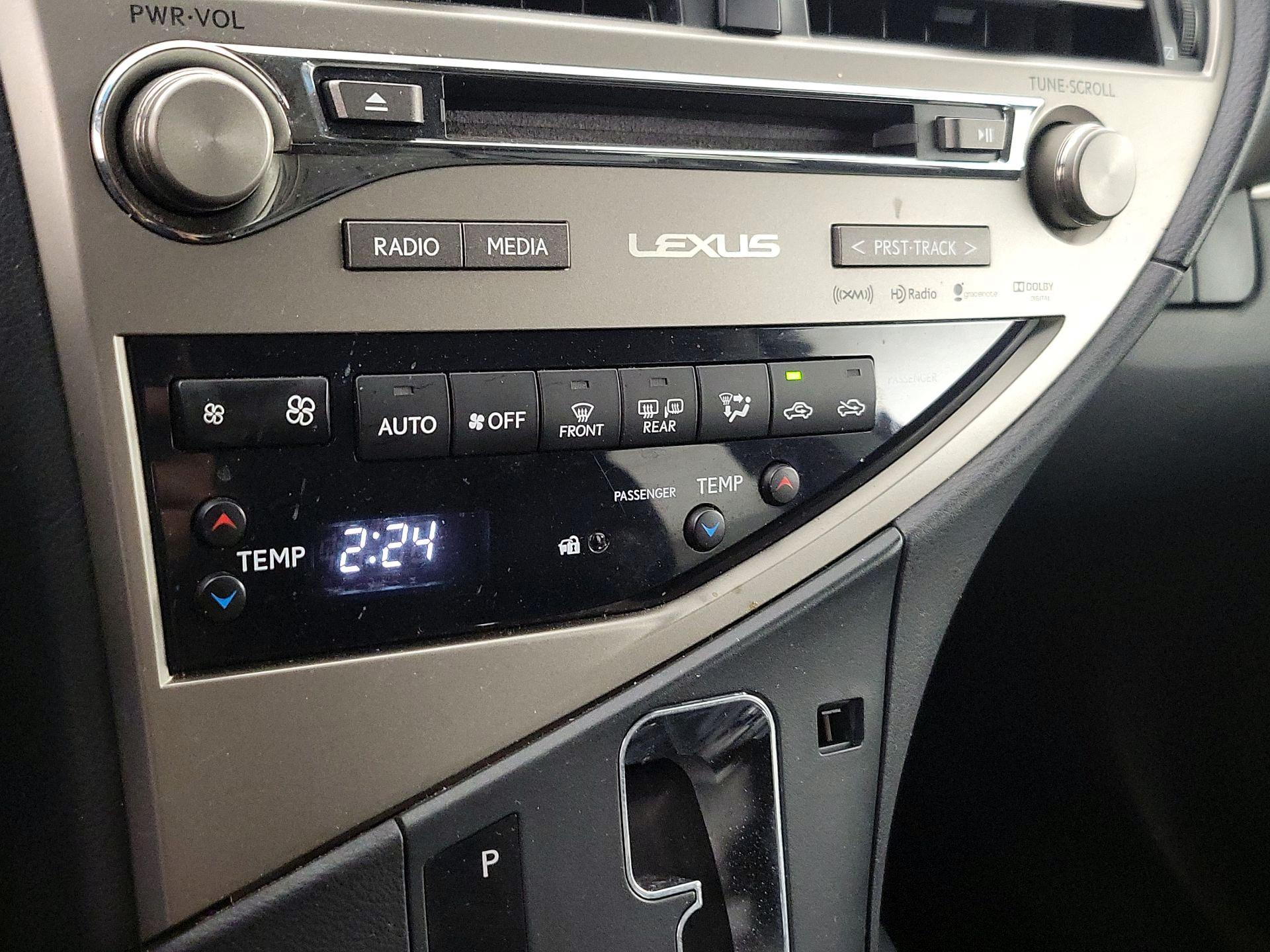 Thumbnail: 2015 Lexus RX - 17