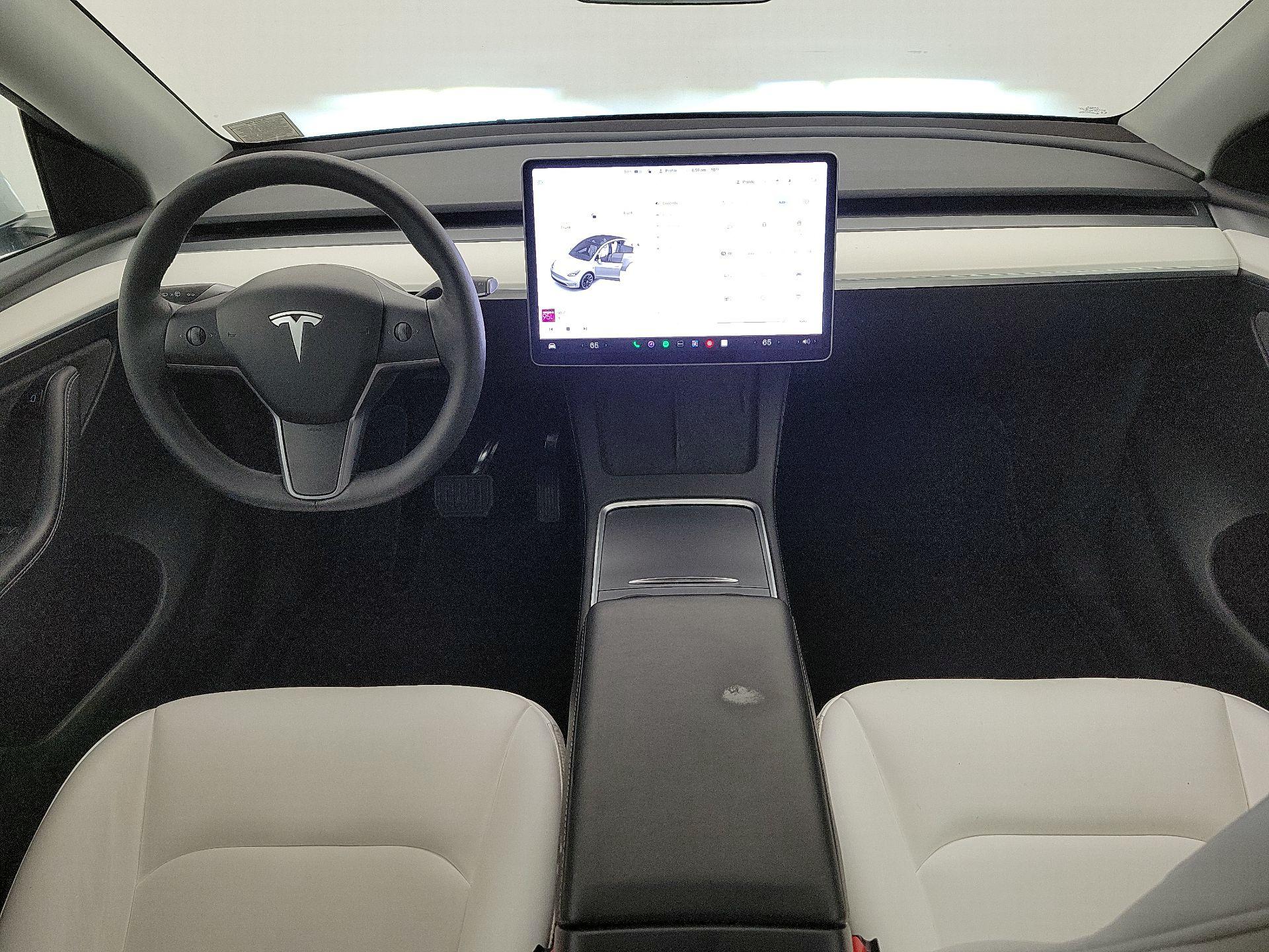 Thumbnail: 2024 Tesla Model Y - 9