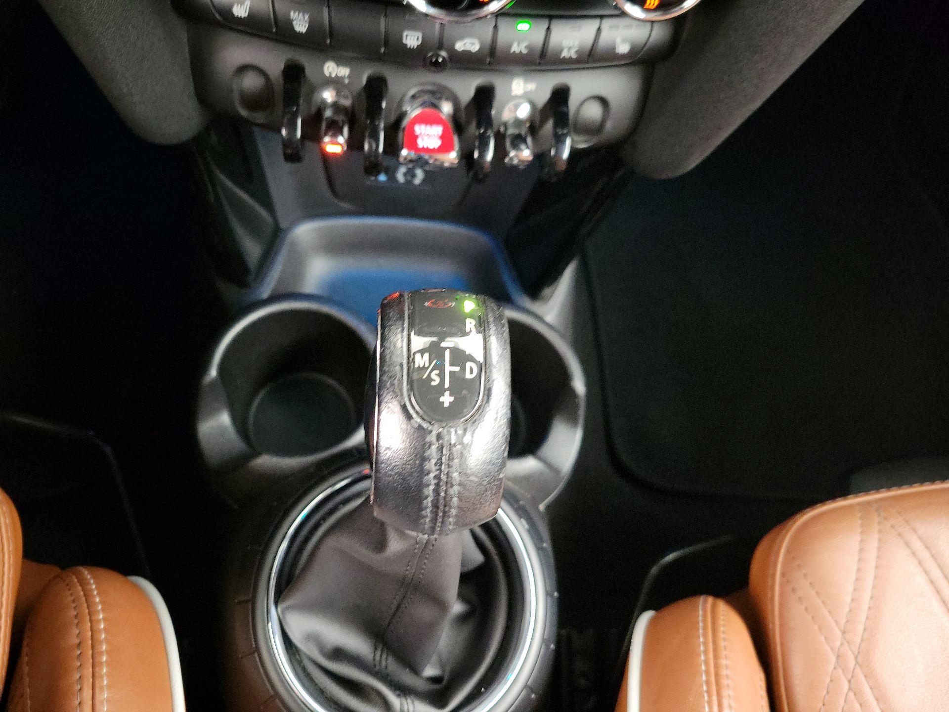Thumbnail: 2017 MINI Cooper - 17