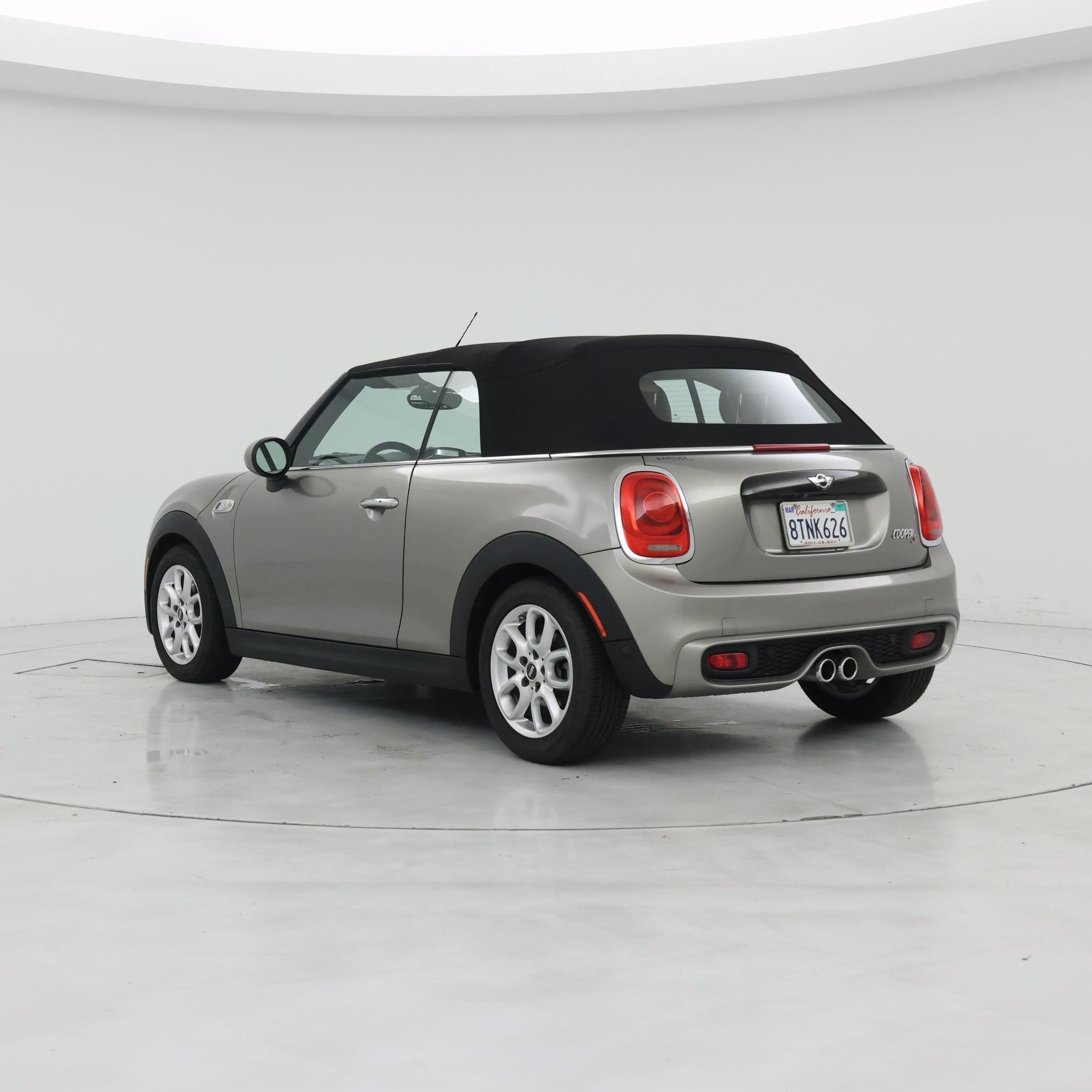 Thumbnail: 2017 MINI Cooper - 2