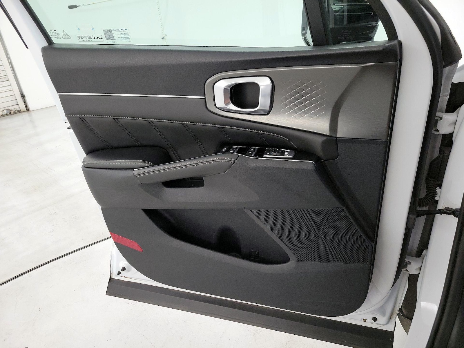 2022 Kia Sorento SX - Photo 13