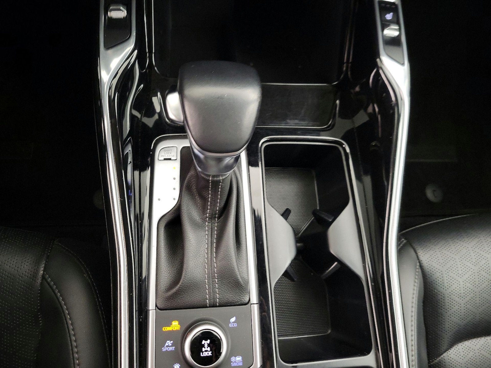2022 Kia Sorento SX - Photo 19