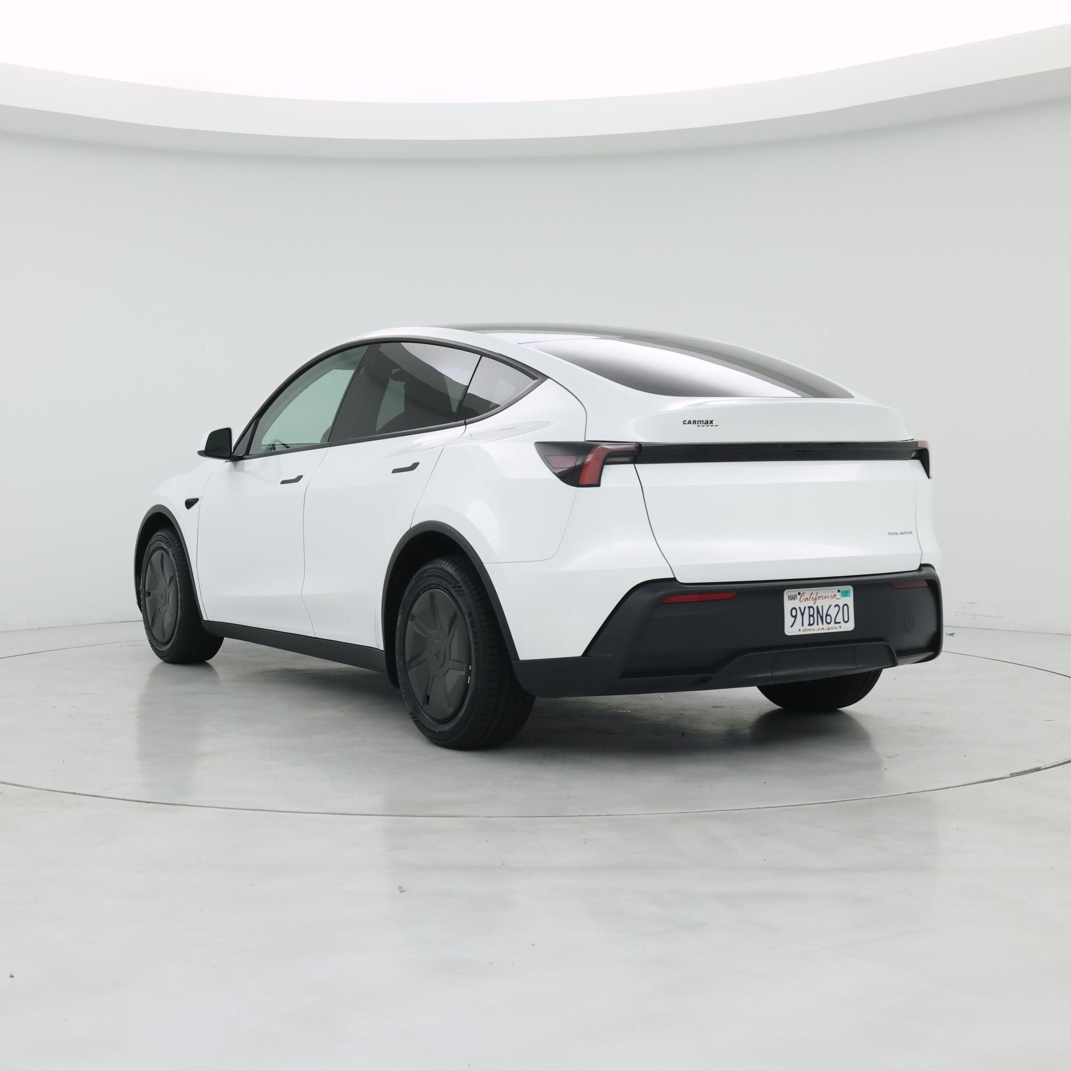 Thumbnail: 2026 Tesla Model Y - 2