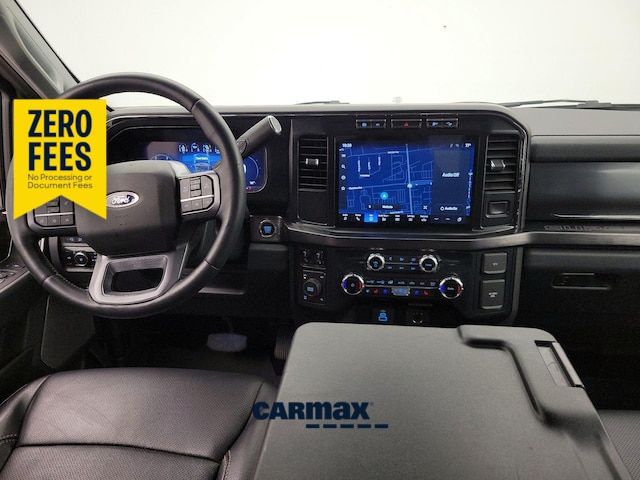 White 2023 Ford F-250 Super Duty Lariat Crew Cab 4WD Pickup Truck Four-Wheel Drive Automatic