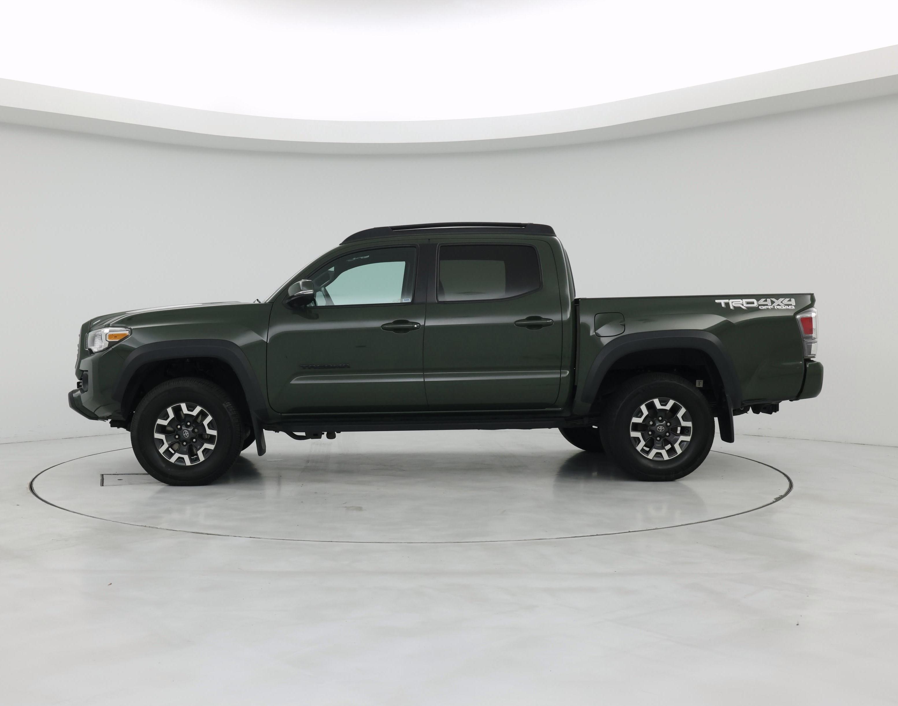 Thumbnail: 2021 Toyota Tacoma - 3