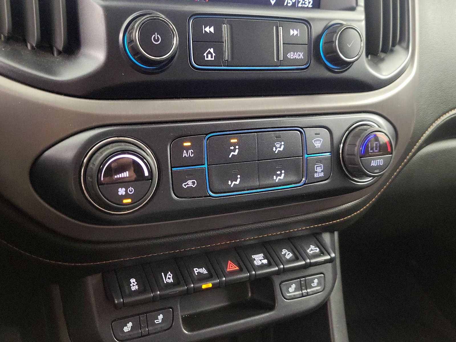 2021 GMC Canyon AT4 - Photo 18