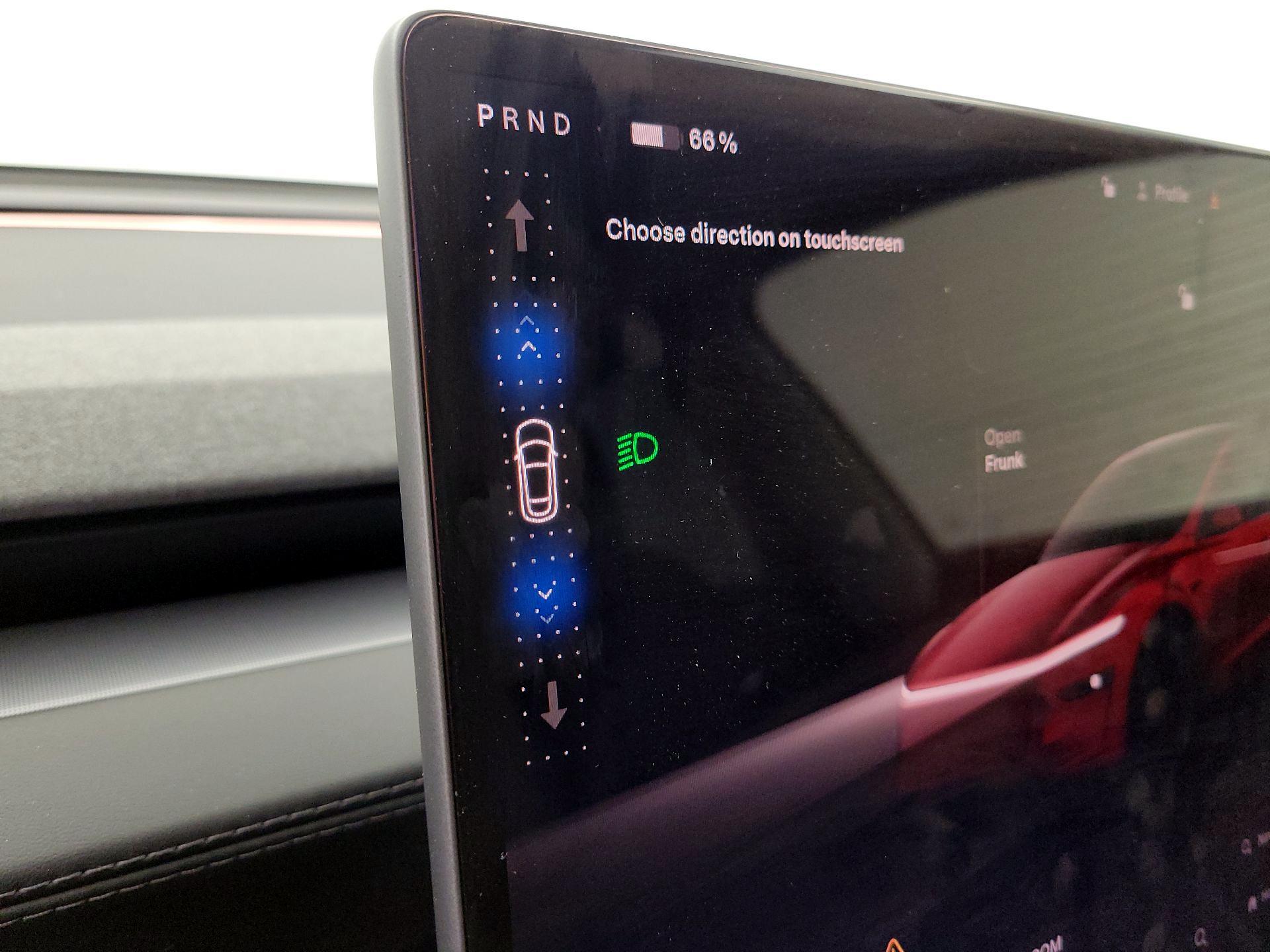 Thumbnail: 2026 Tesla Model Y - 17