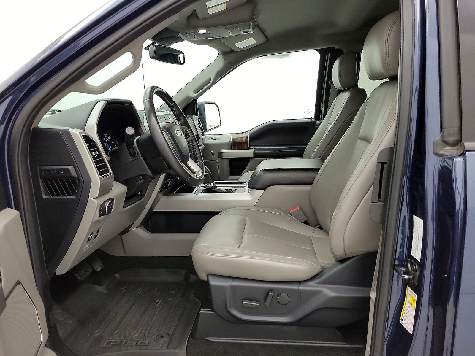 2020 Ford F-150 Lariat - Photo 12