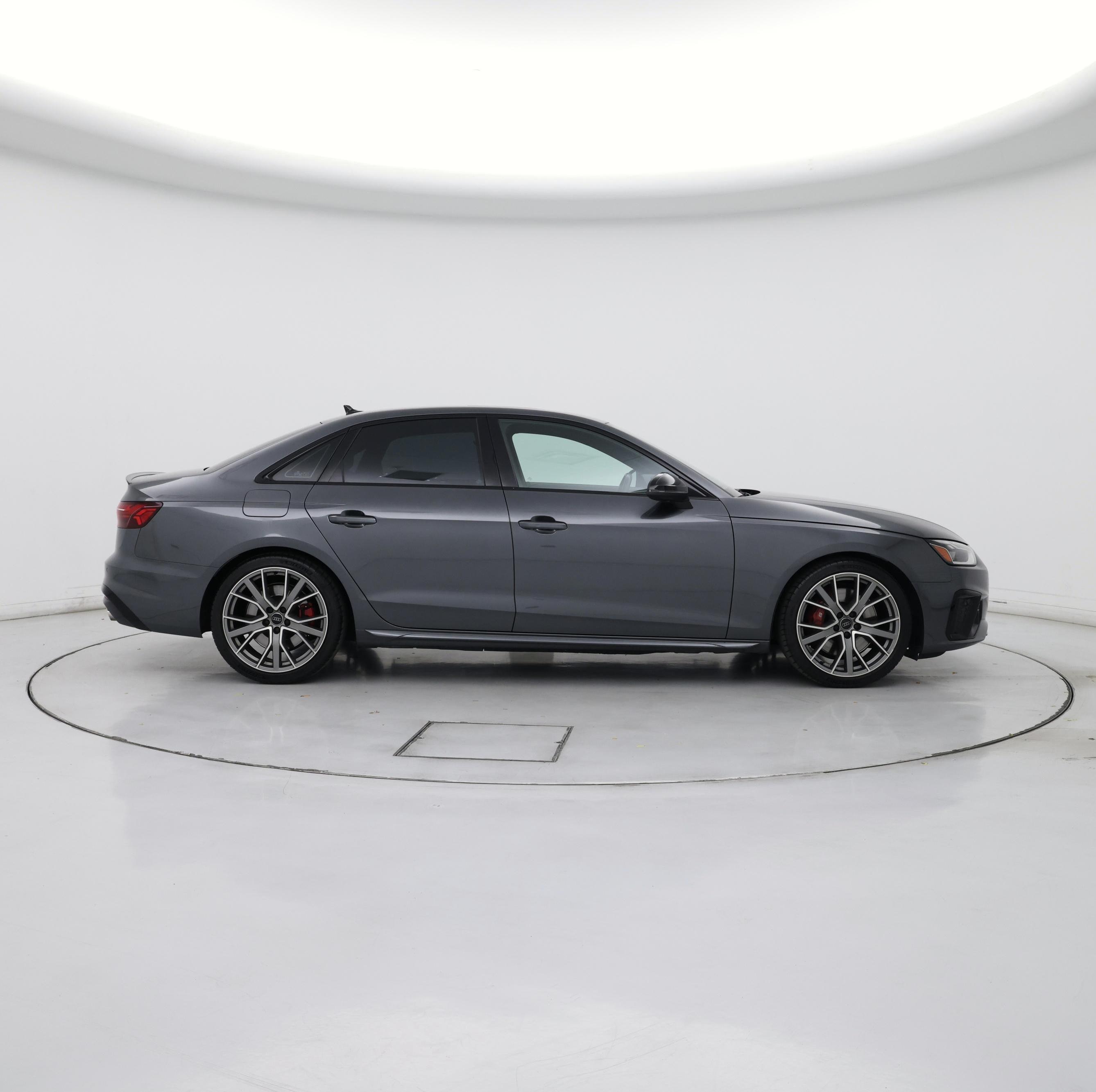 Thumbnail: 2021 Audi S4 - 7