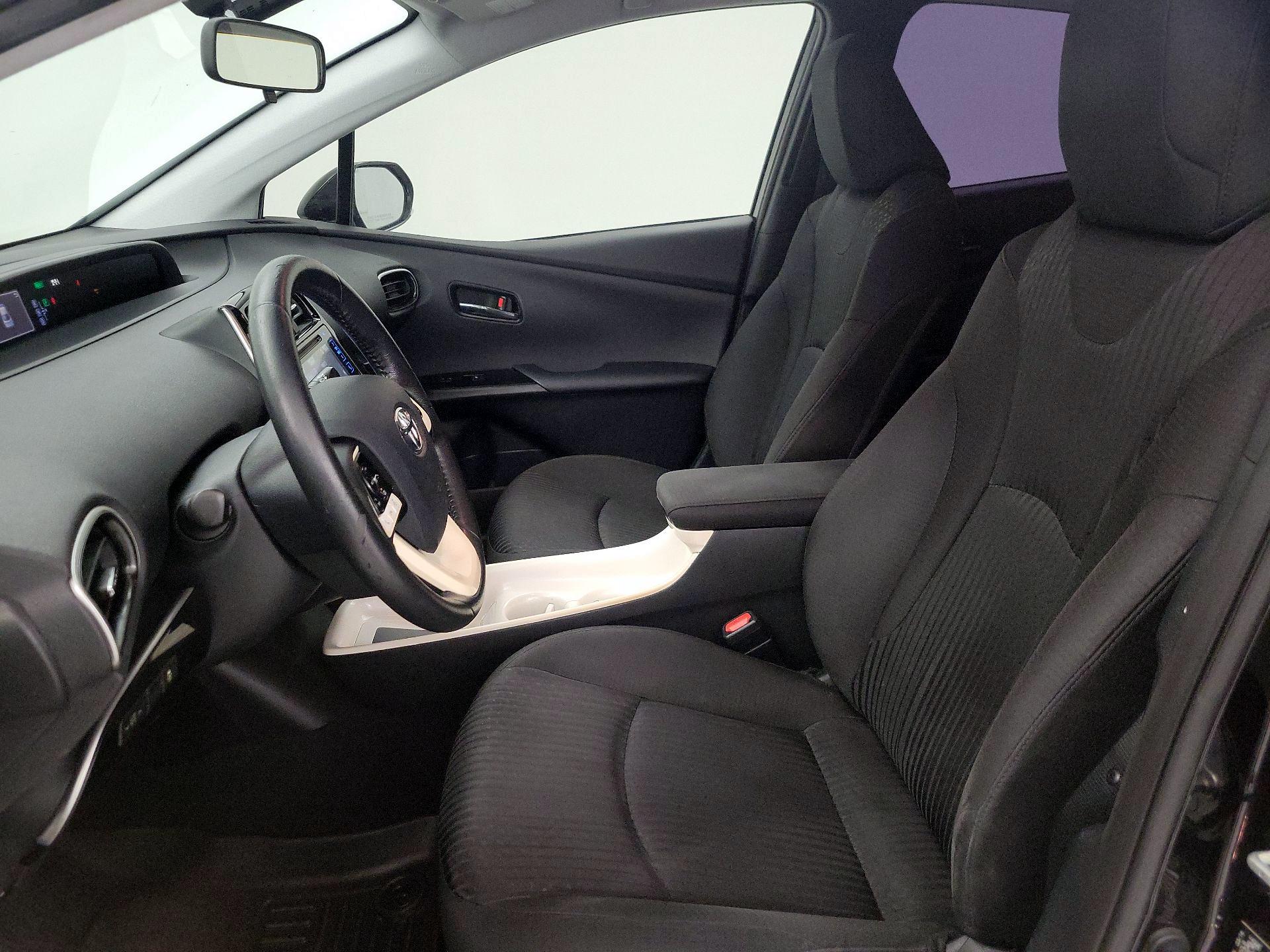 Thumbnail: 2016 Toyota Prius - 11