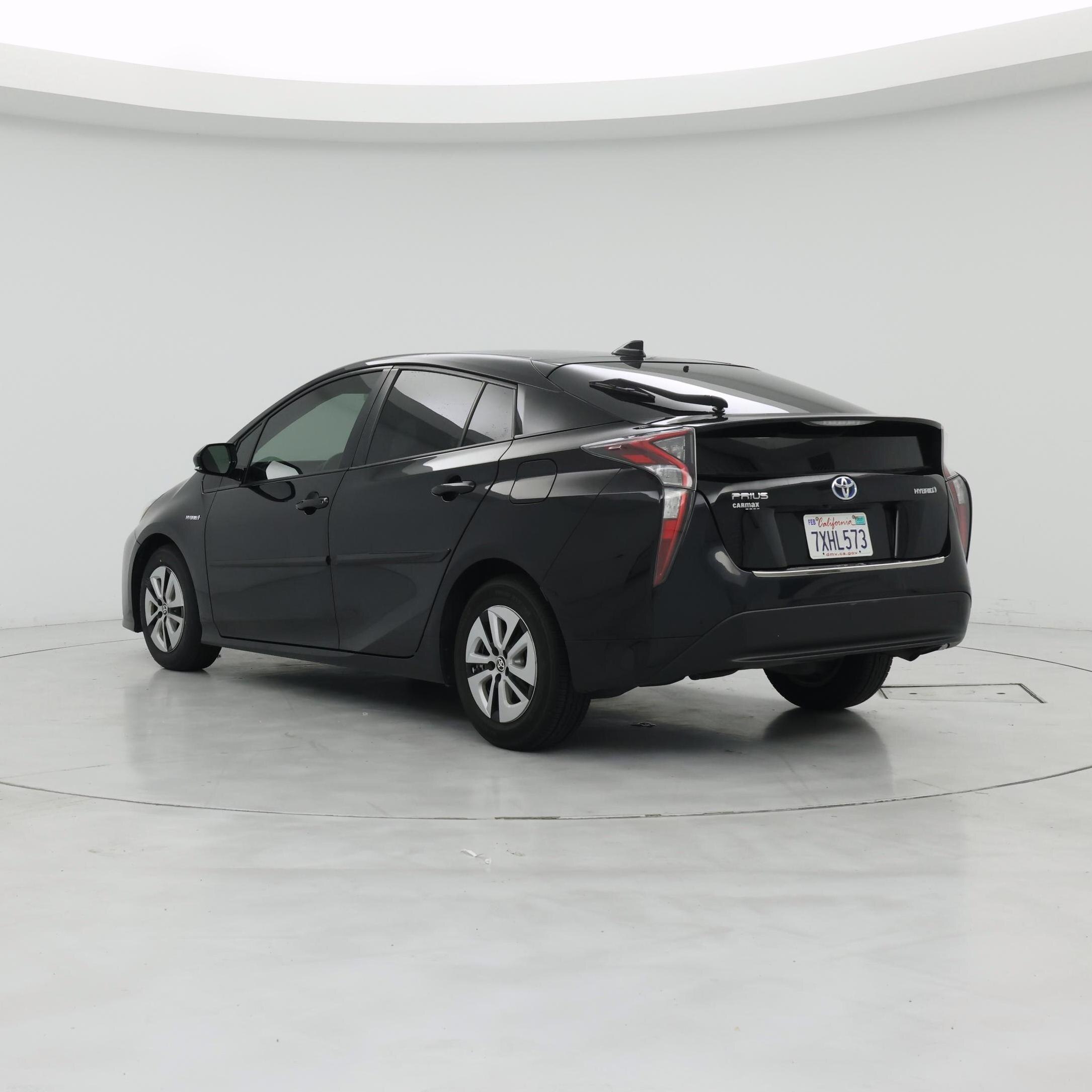 Thumbnail: 2016 Toyota Prius - 2