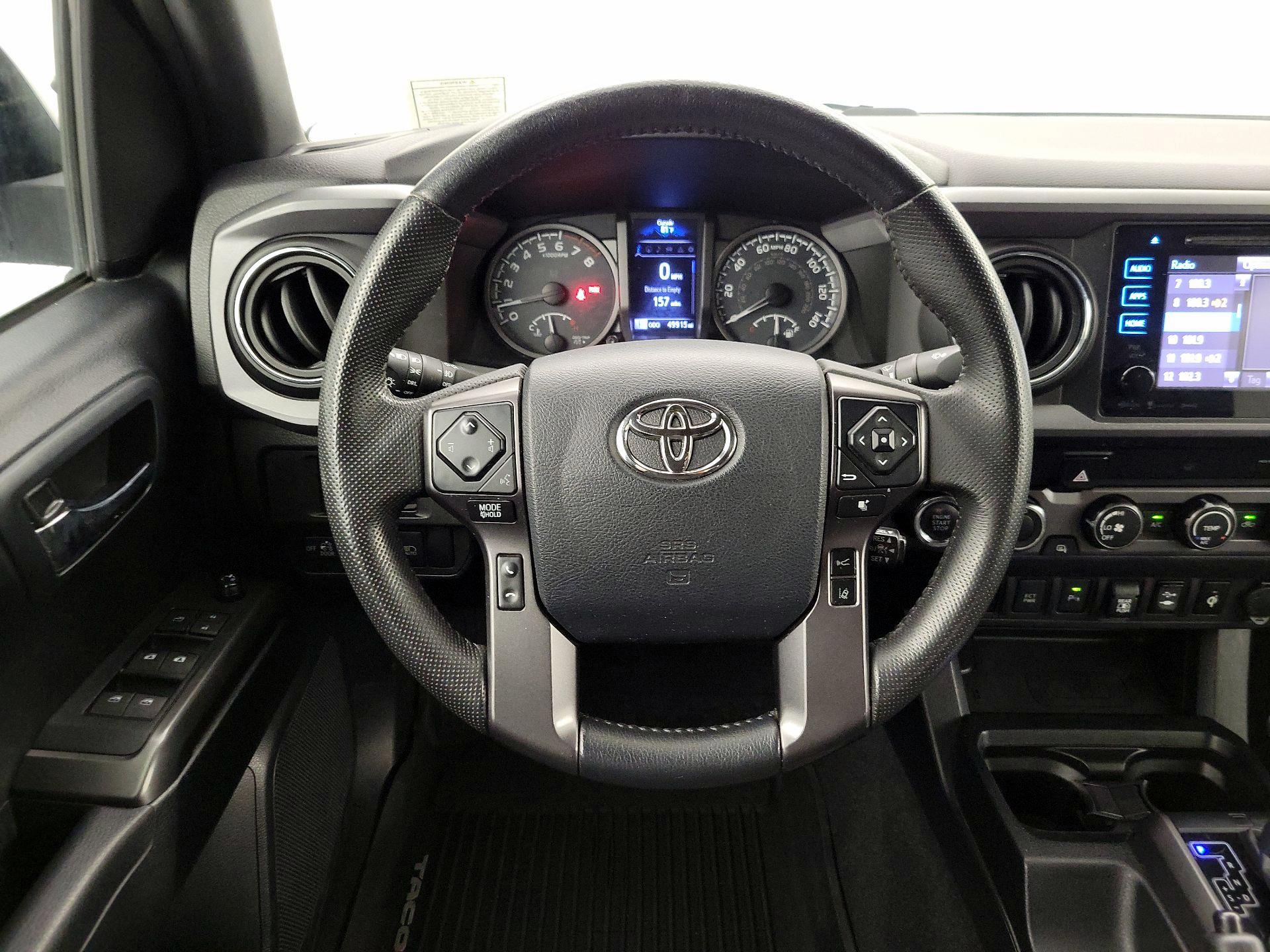 Thumbnail: 2019 Toyota Tacoma - 10