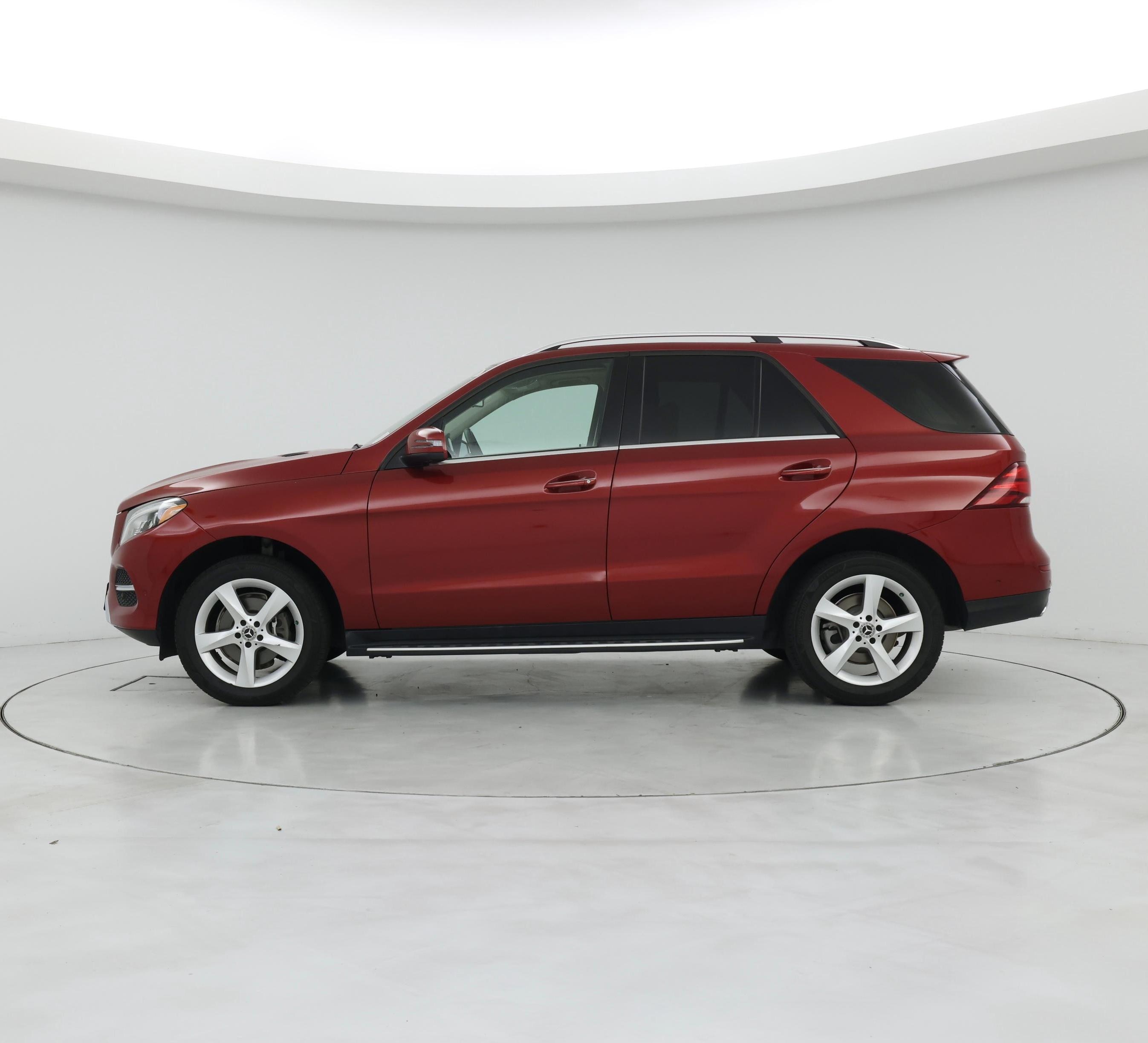 Thumbnail: 2018 Mercedes-Benz GLE - 3