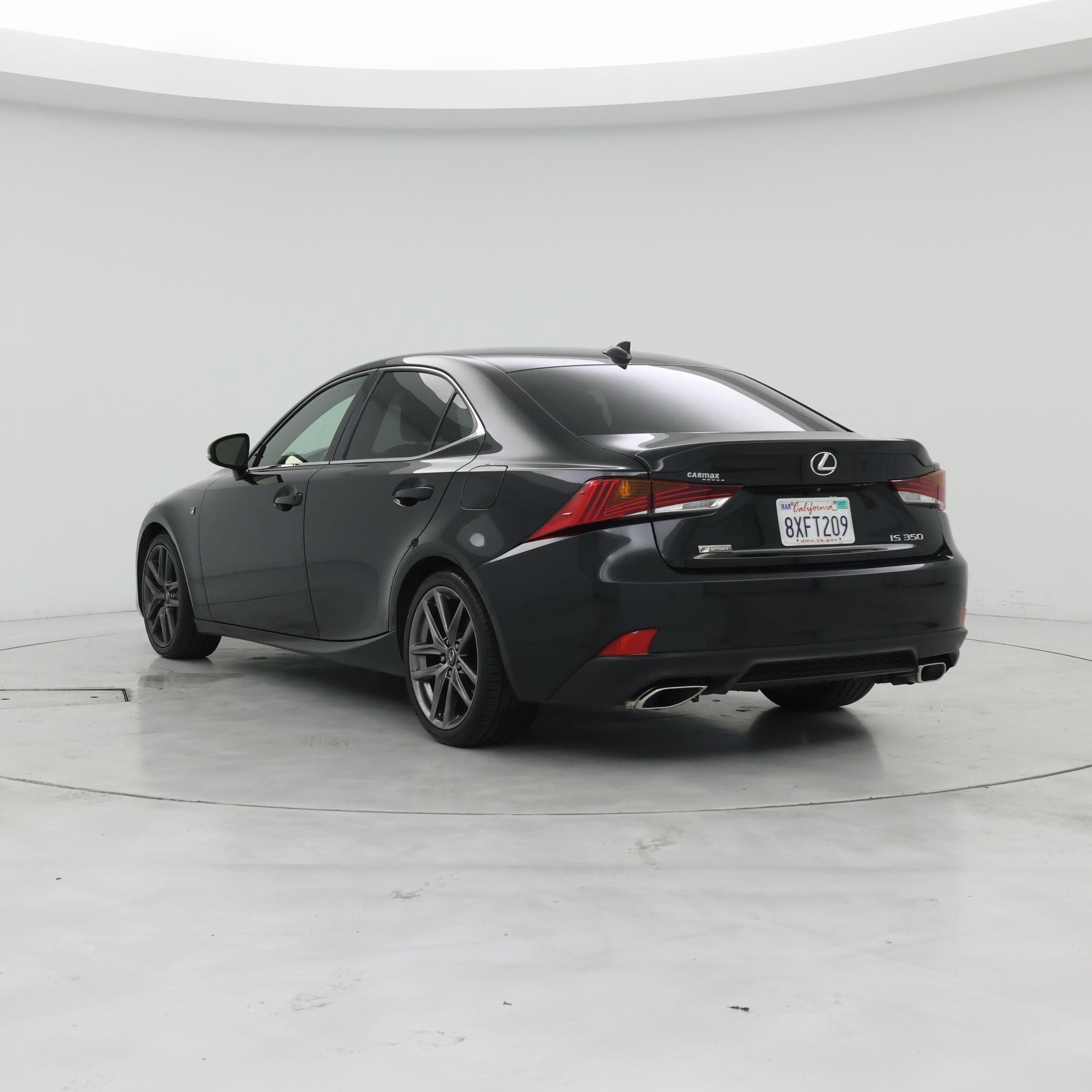 Thumbnail: 2019 Lexus IS - 2