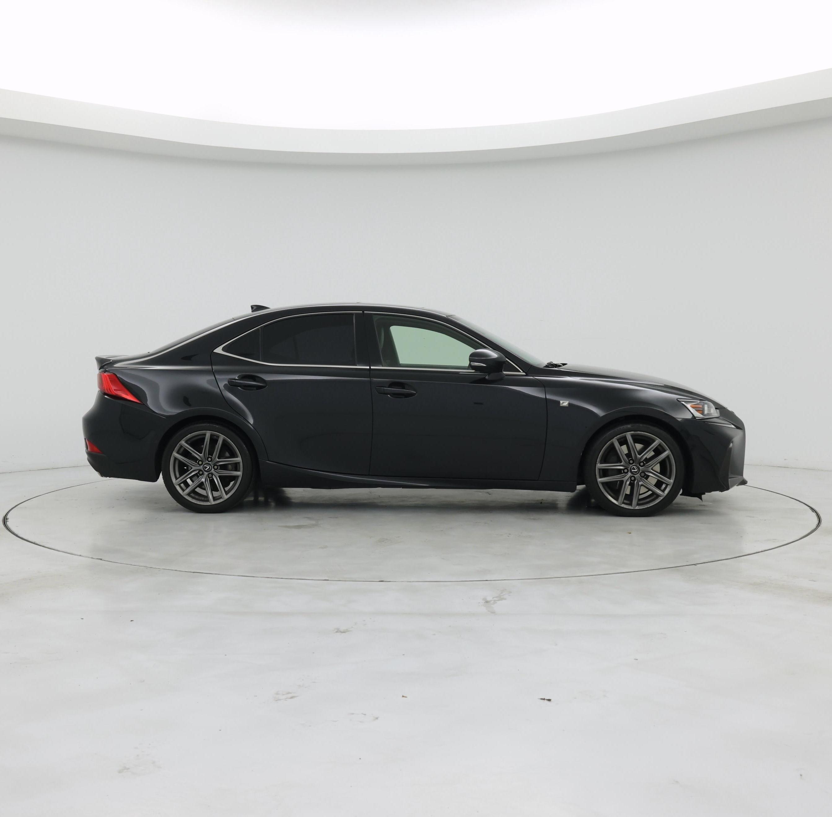 Thumbnail: 2019 Lexus IS - 7
